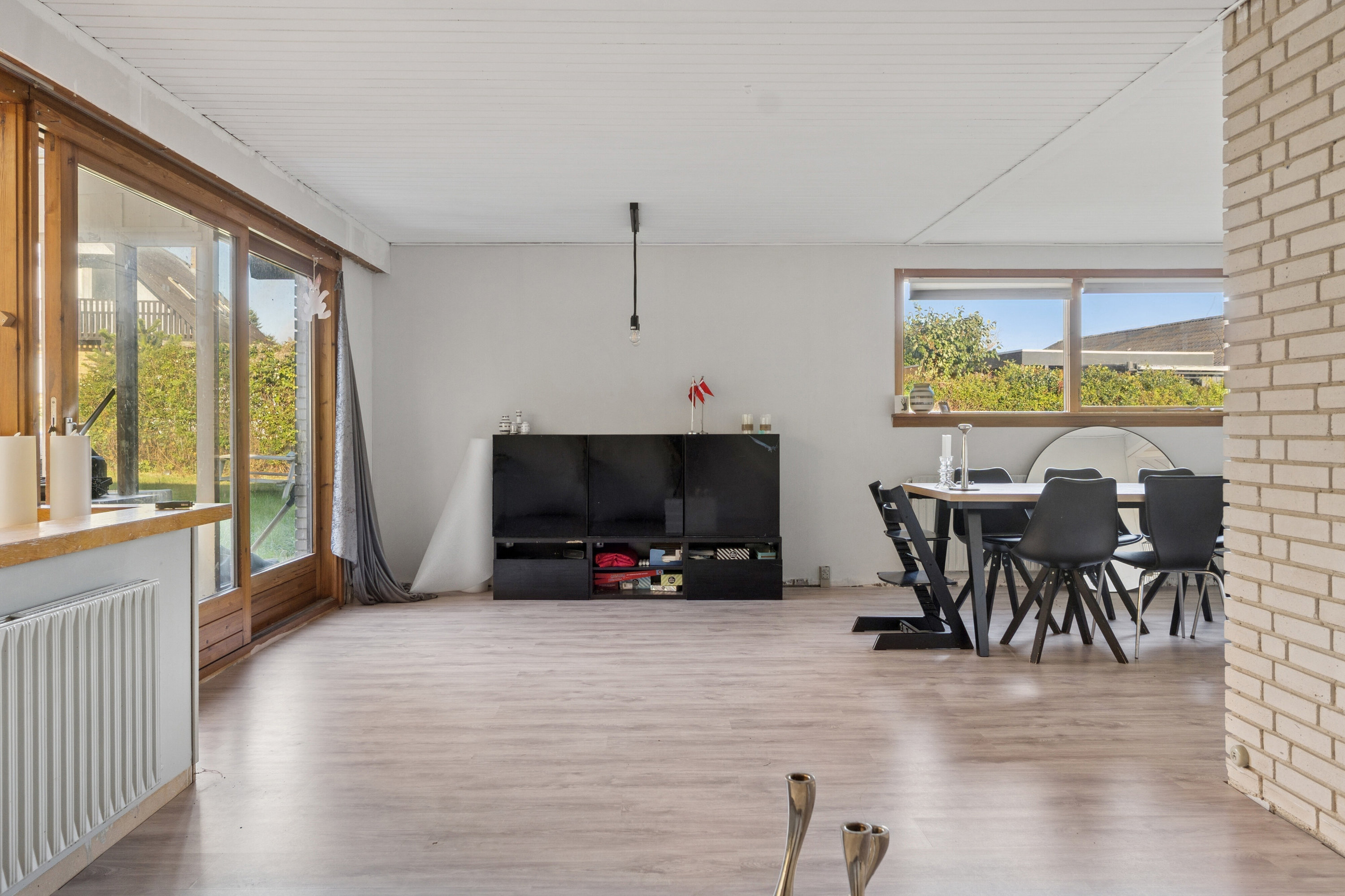 Fremhævet stue billede i fuldskærmstilstand. Billede af Rørvigvej 41, 4500 Nykøbing Sj