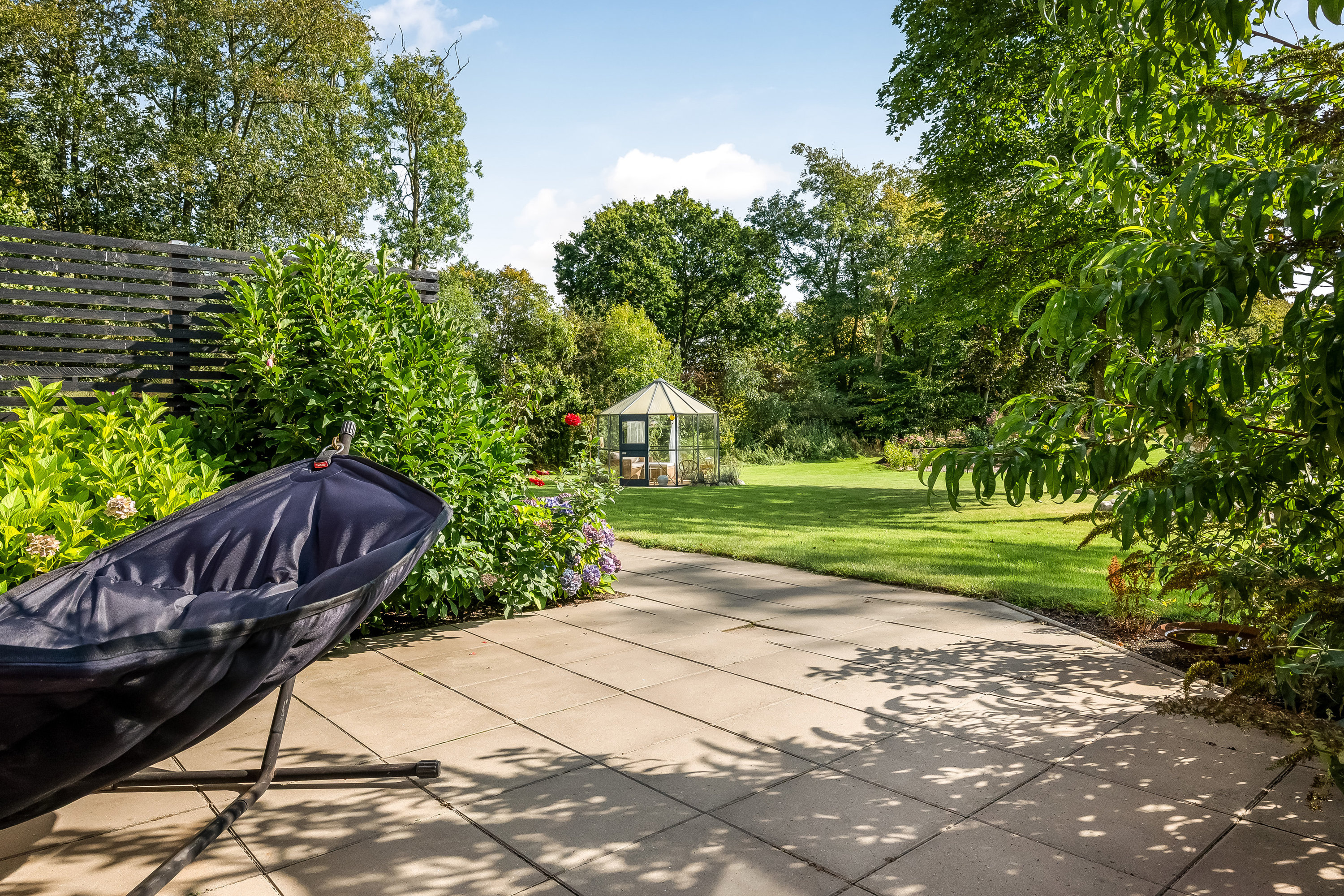 Fremhævet terrasse billede i fuldskærmstilstand. Billede af Nørre Hvamvej 3, Borbjerg, 7500 Holstebro