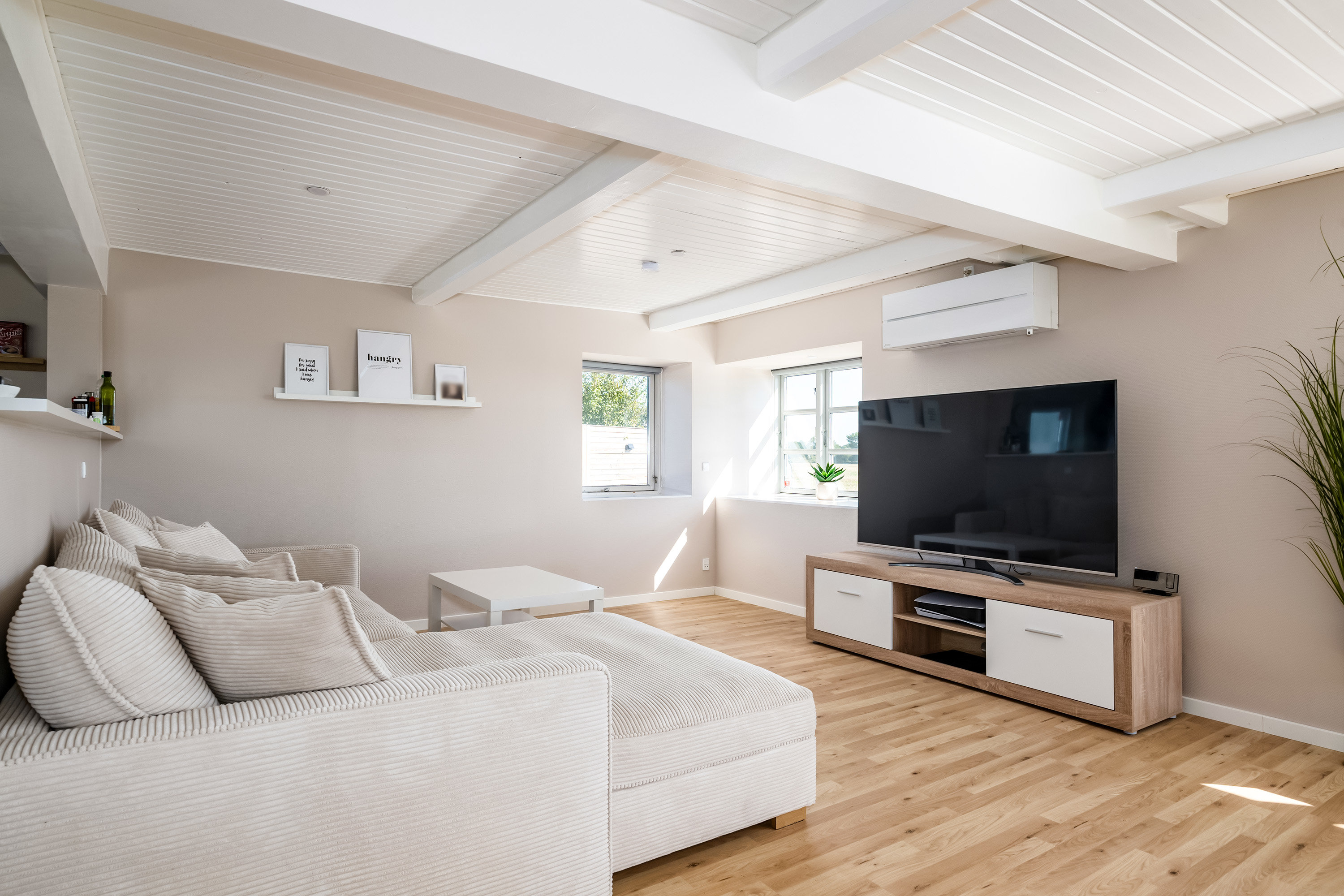 Fremhævet  billede i fuldskærmstilstand. Billede af Hasselø Tværvej 17, Hasselø Pl, 4873 Væggerløse