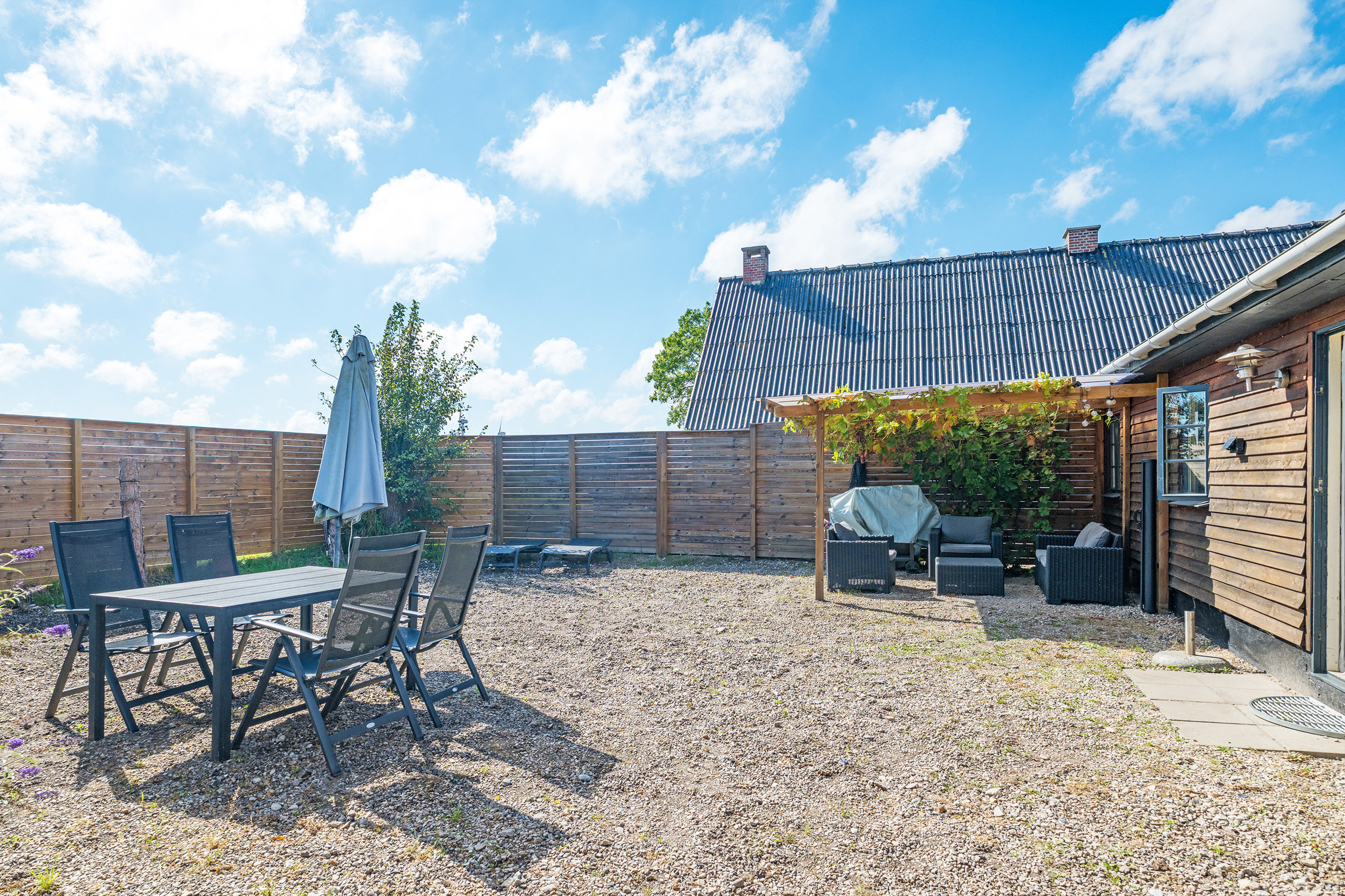 Fremhævet  billede i fuldskærmstilstand. Billede af Hasselø Tværvej 17, Hasselø Pl, 4873 Væggerløse