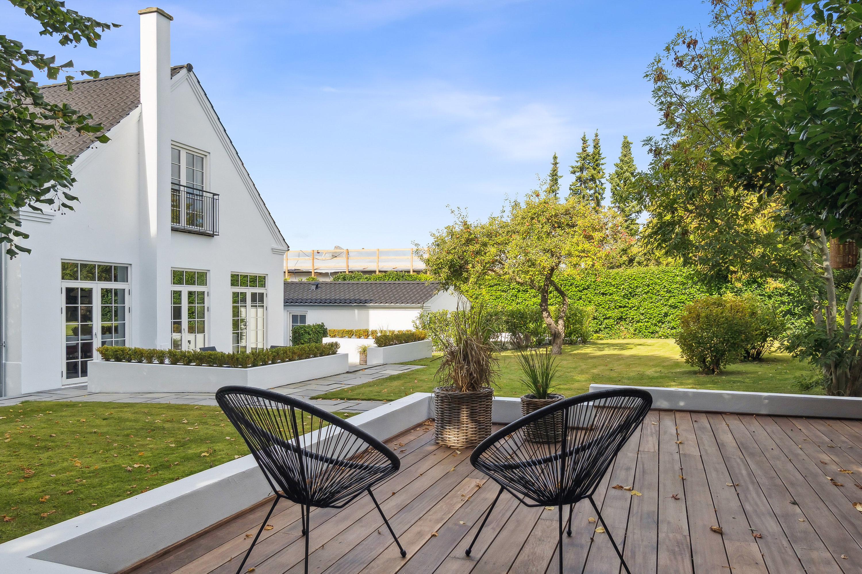 Fremhævet terrasse billede i fuldskærmstilstand. Billede af Holmegårdsvej 41, 8270 Højbjerg