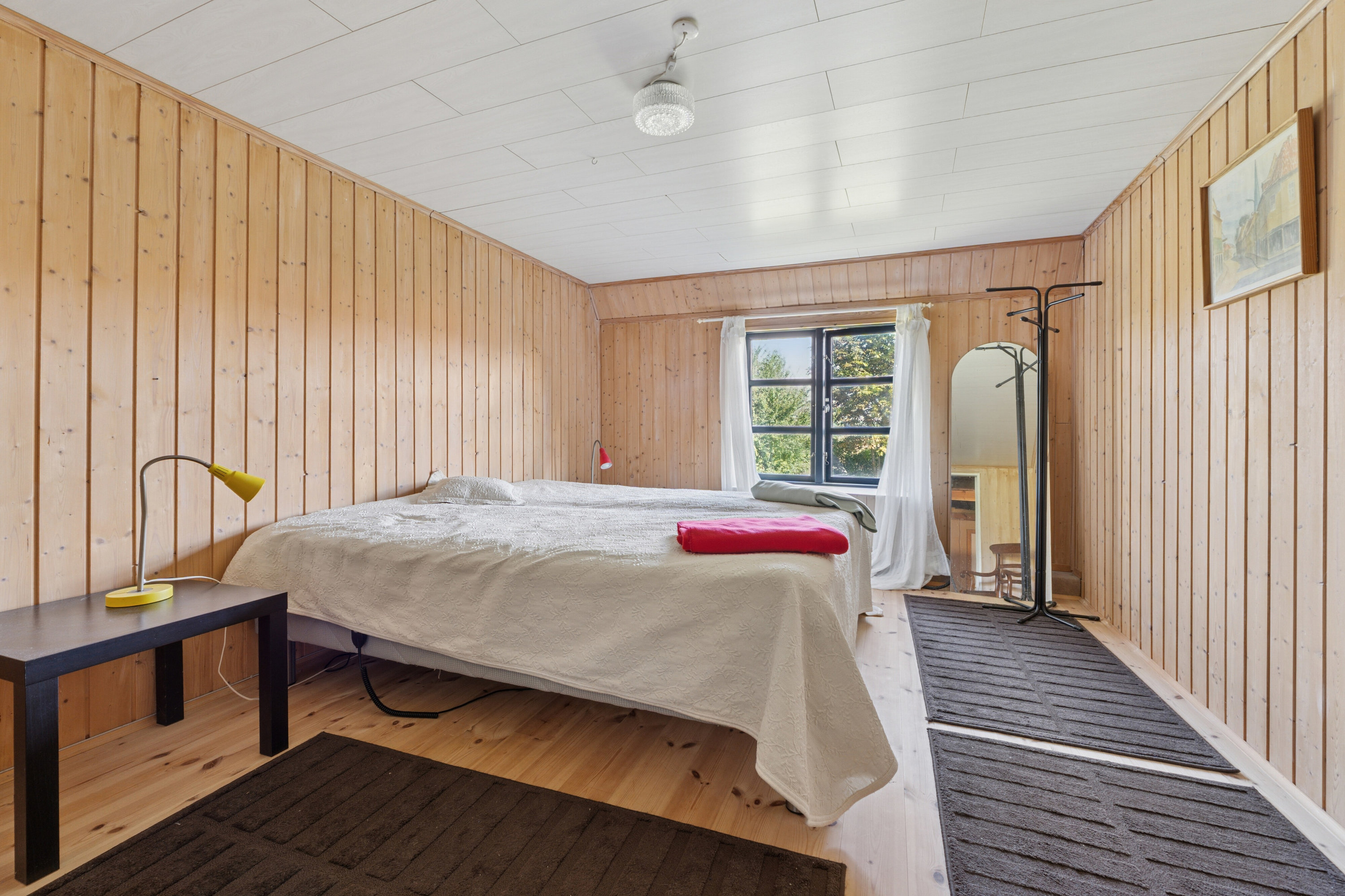 Fremhævet soveværelse billede i fuldskærmstilstand. Billede af Skolevej 5, Tullebølle, 5953 Tranekær