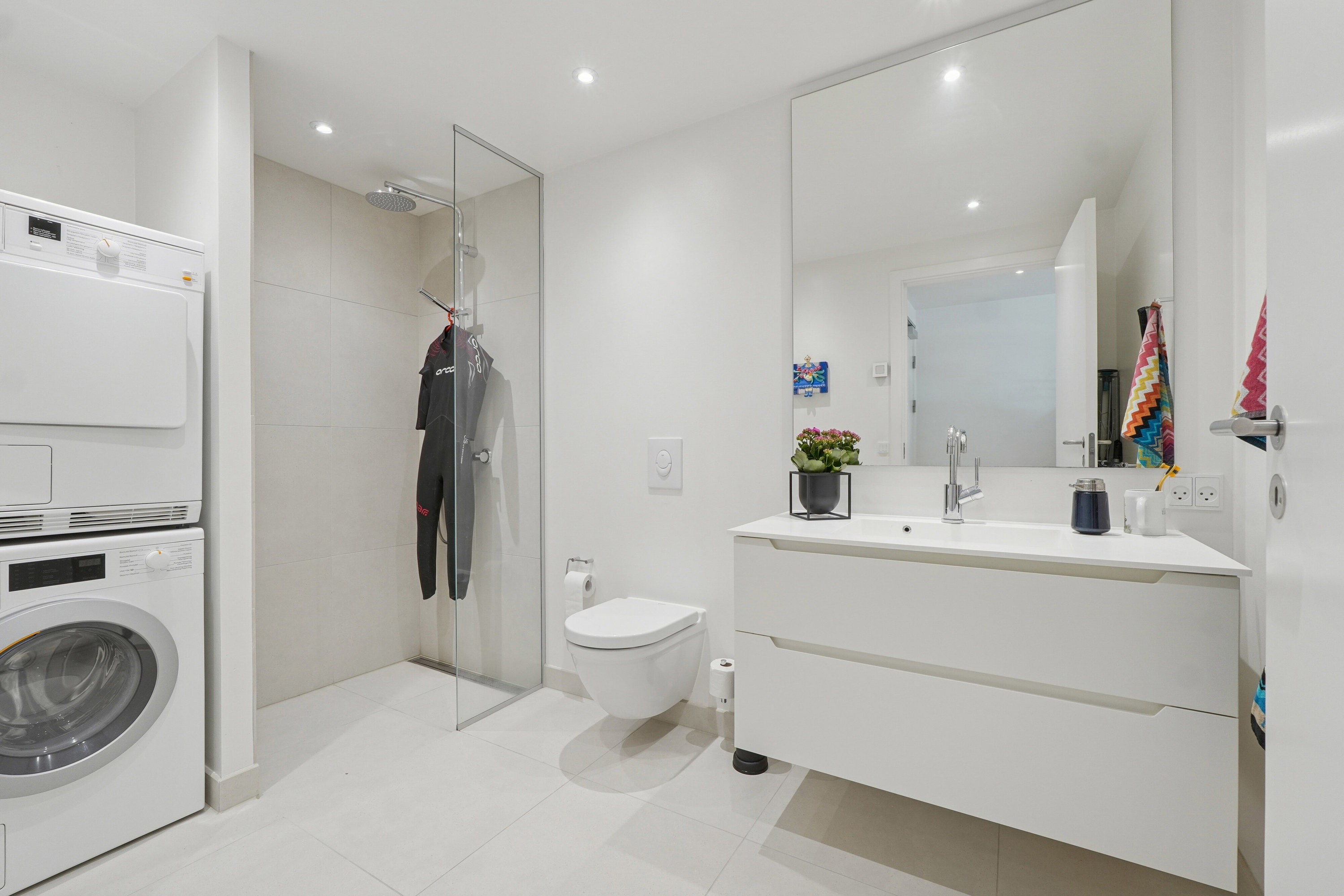 Fremhævet badeværelse billede i fuldskærmstilstand. Billede af Papirfabrikken 52, 11. 2., 8600 Silkeborg