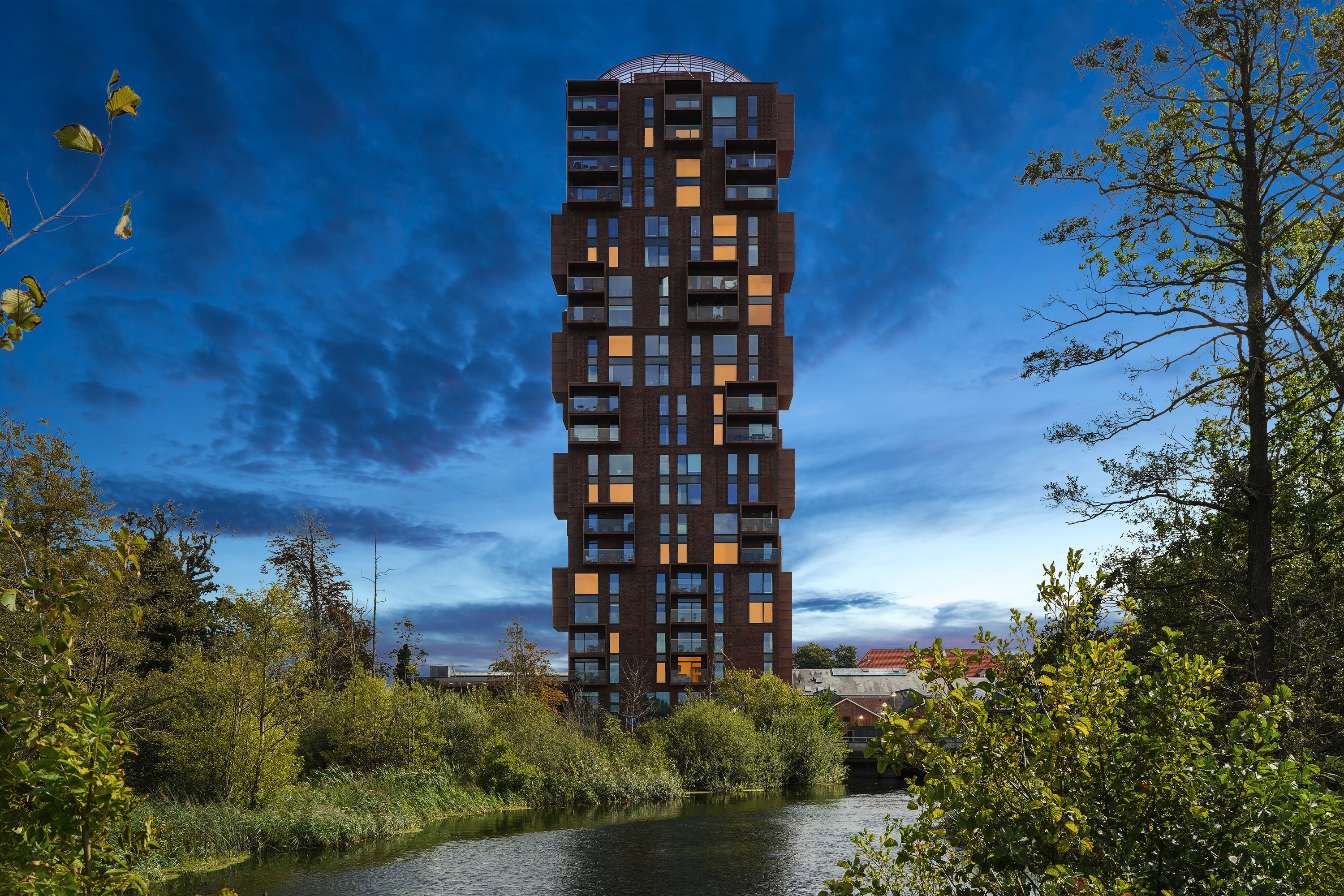 Fremhævet andet billede i fuldskærmstilstand. Billede af Papirfabrikken 52, 11. 2., 8600 Silkeborg