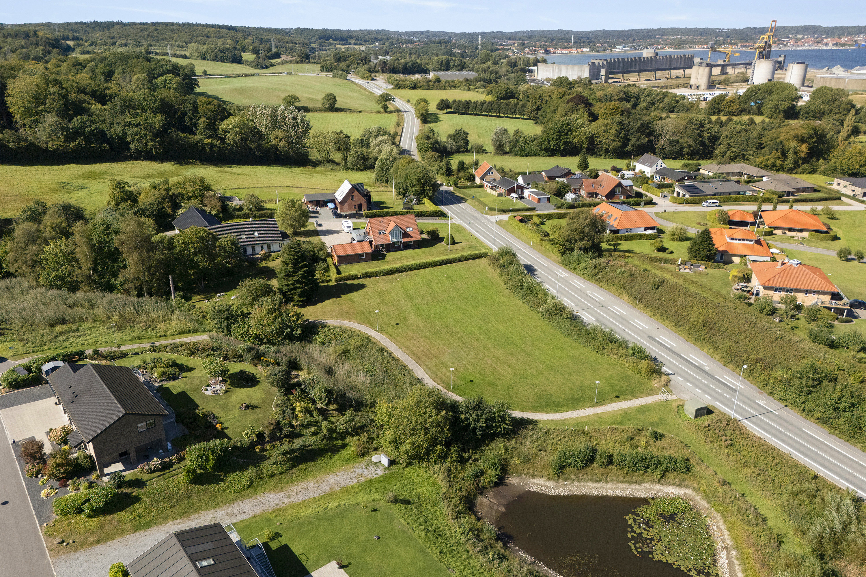 Fremhævet område billede i fuldskærmstilstand. Billede af Varnæsvej 64, 6200 Aabenraa