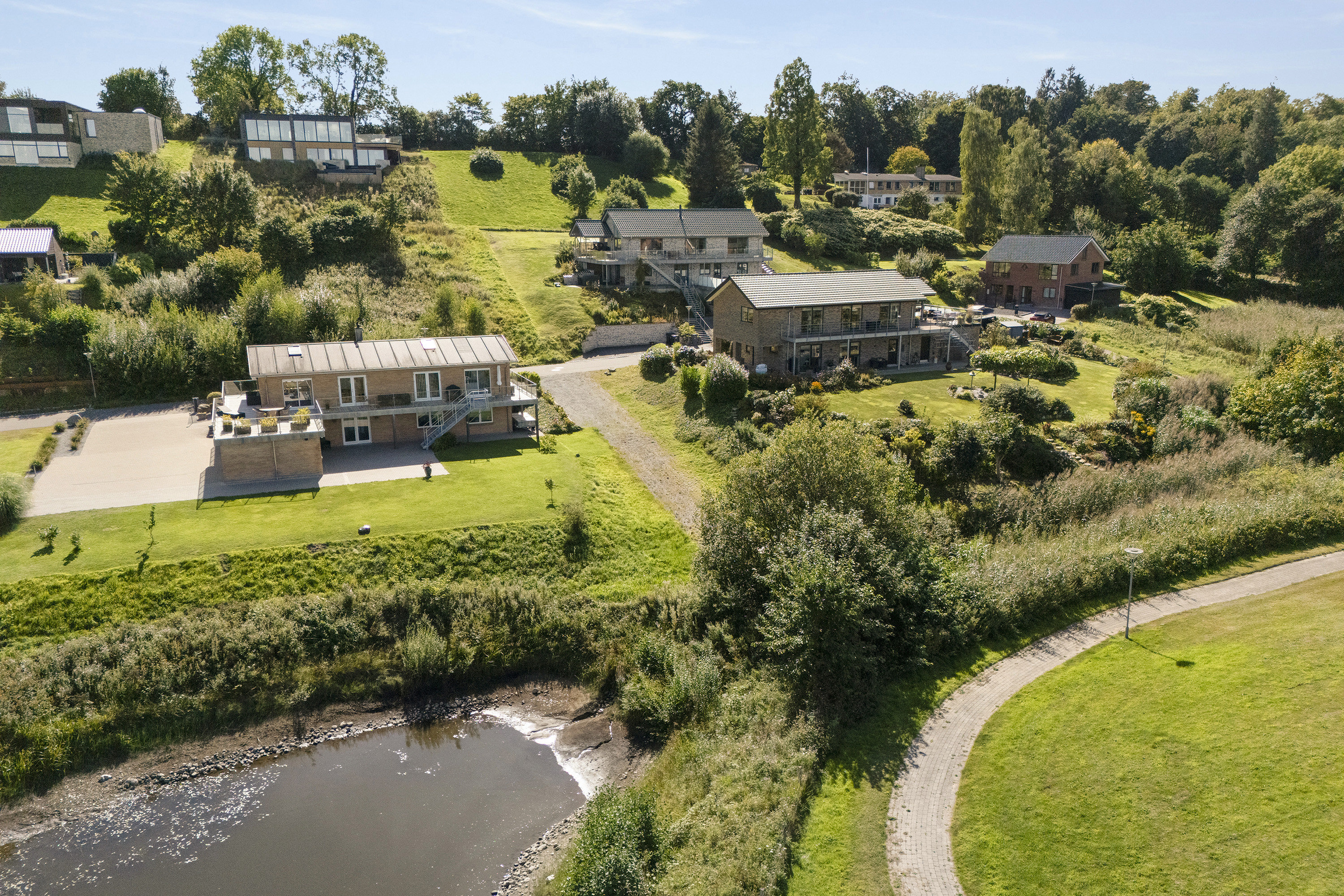 Fremhævet område billede i fuldskærmstilstand. Billede af Varnæsvej 64, 6200 Aabenraa