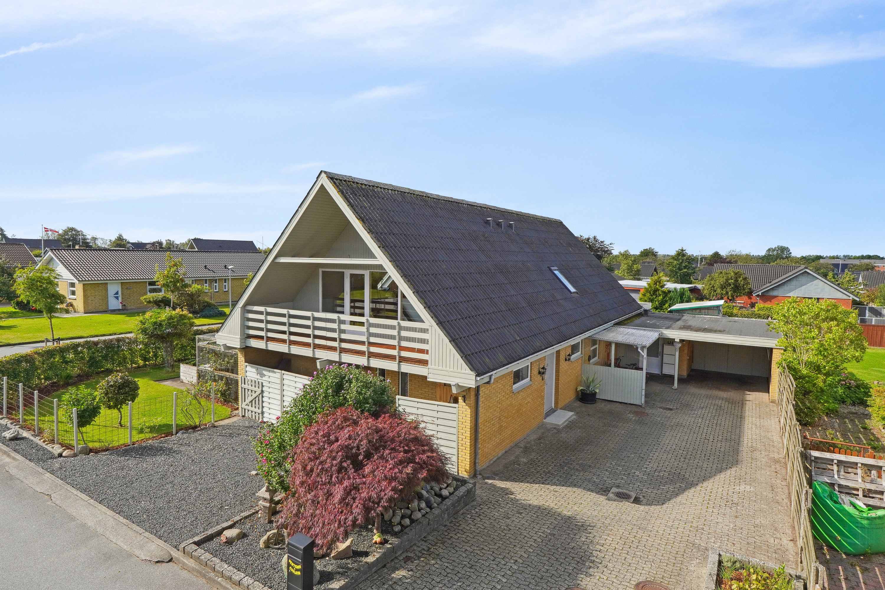 Miniaturebillede 1: udsigt fra toppen. Billede af Per Kirkebys Vej 1, 7430 Ikast