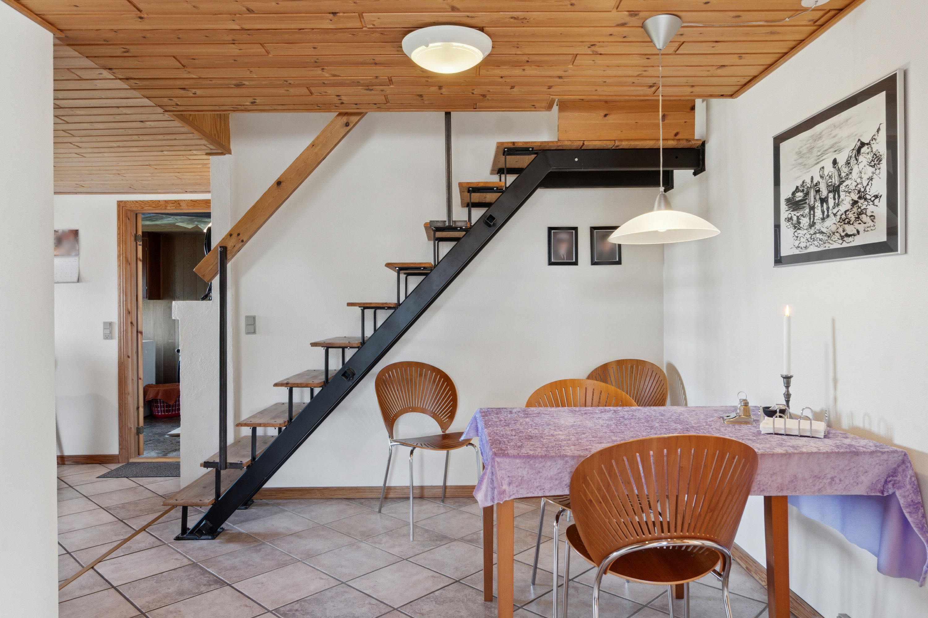 Fremhævet spisestue billede i fuldskærmstilstand. Billede af Tømmerbyvej 174, 7742 Vesløs