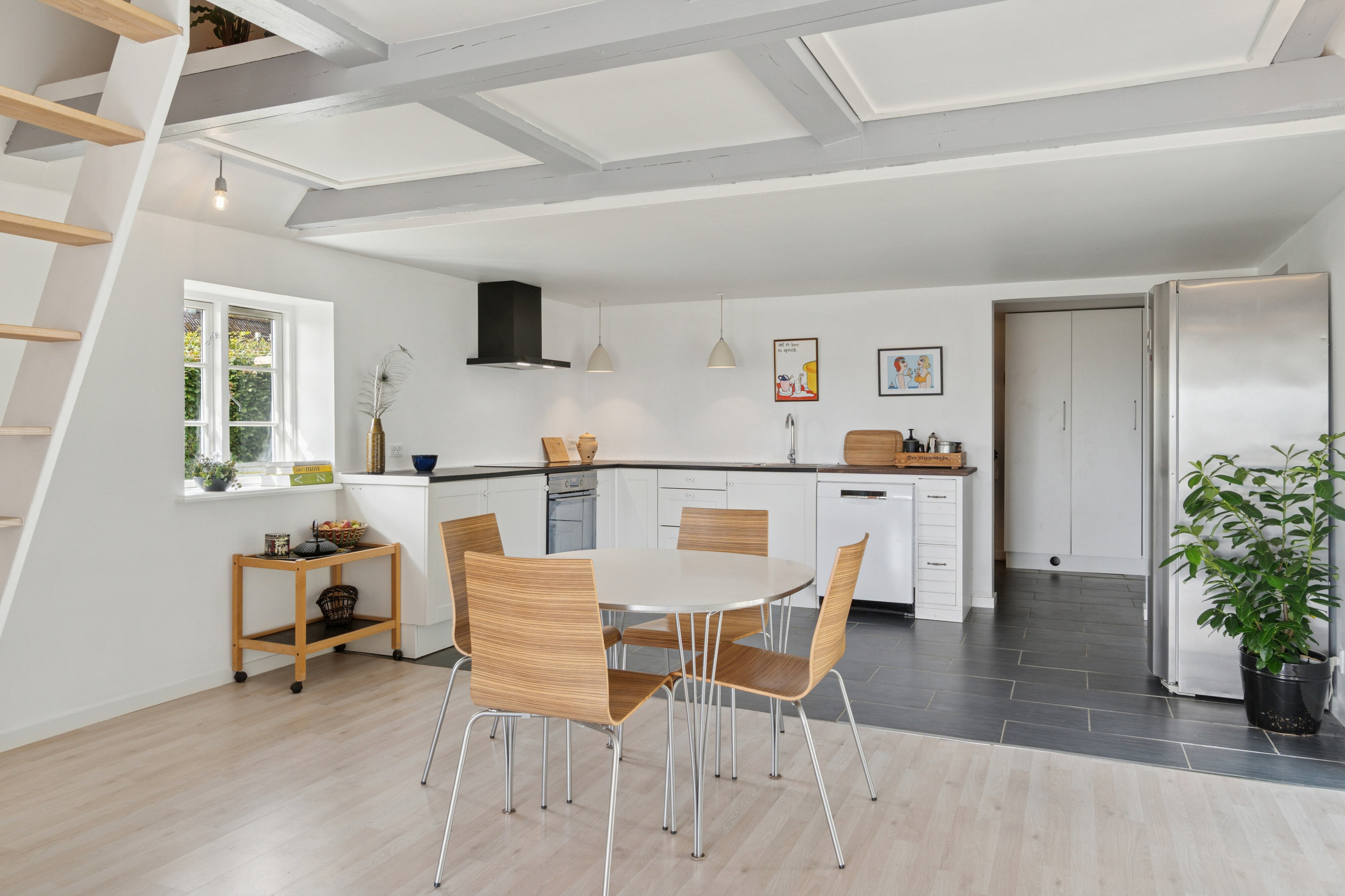 Fremhævet køkken billede i fuldskærmstilstand. Billede af Højgårdsvej 41, Eskilstrup, 4683 Rønnede