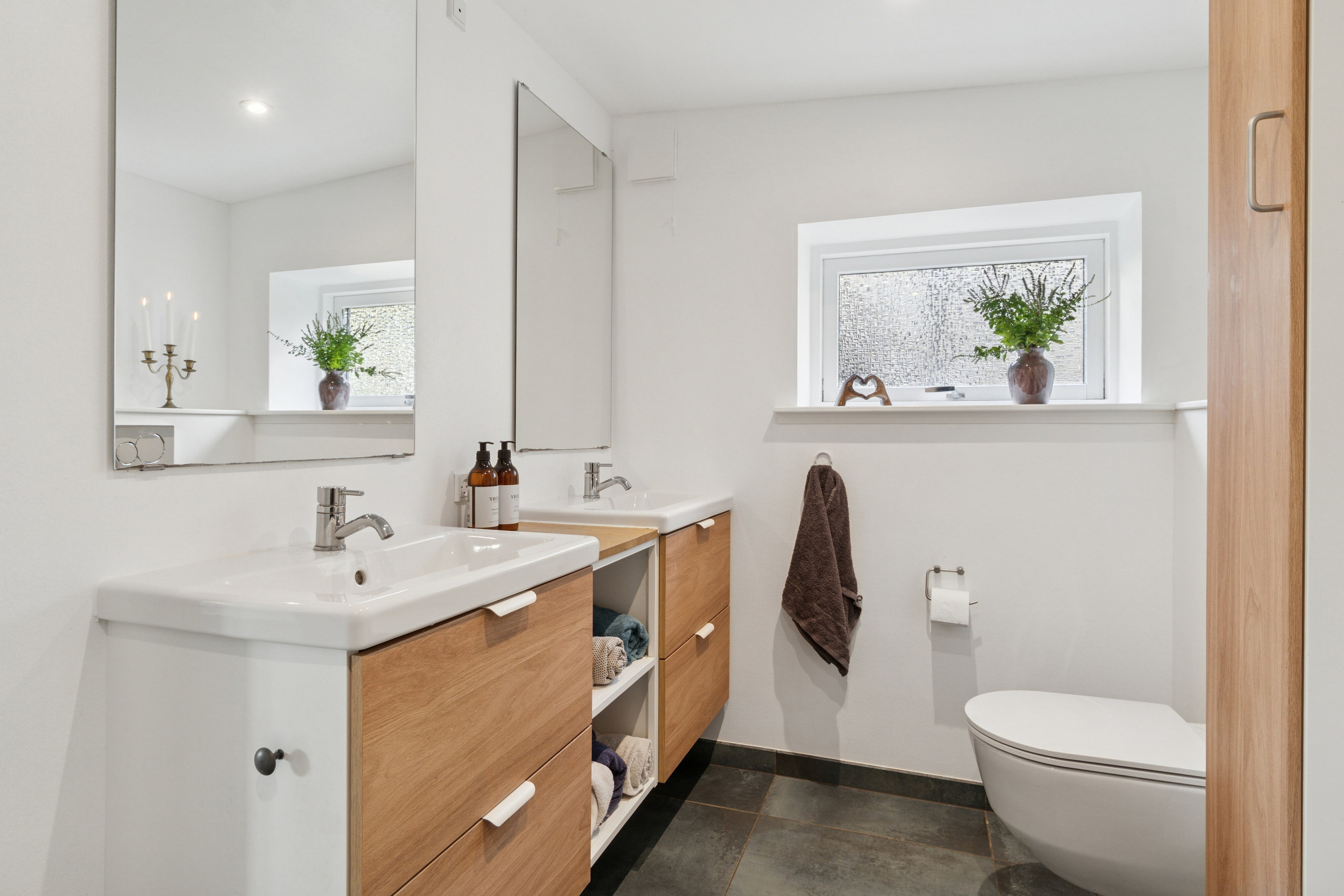 Fremhævet badeværelse billede i fuldskærmstilstand. Billede af Højgårdsvej 41, Eskilstrup, 4683 Rønnede