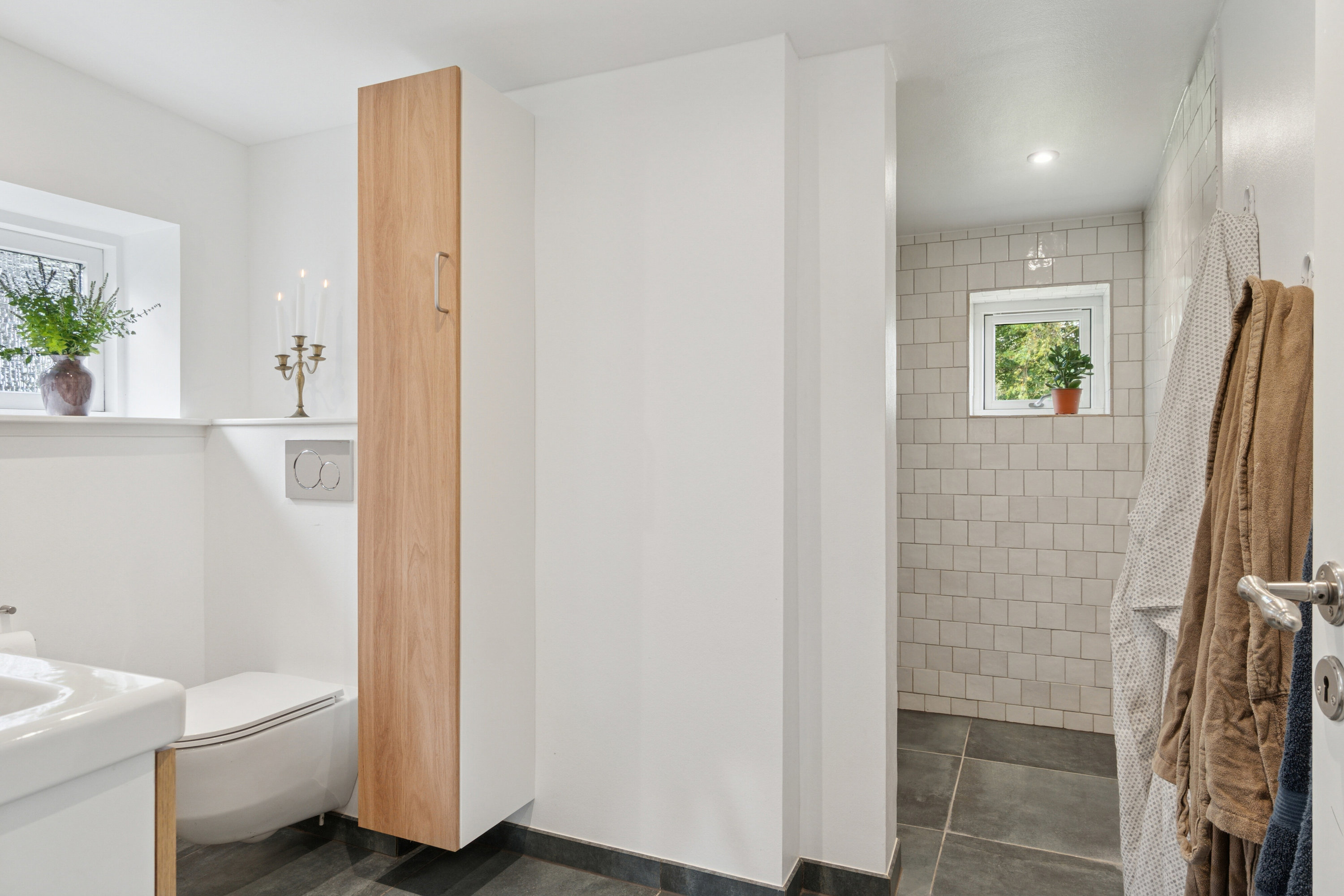 Fremhævet badeværelse billede i fuldskærmstilstand. Billede af Højgårdsvej 41, Eskilstrup, 4683 Rønnede