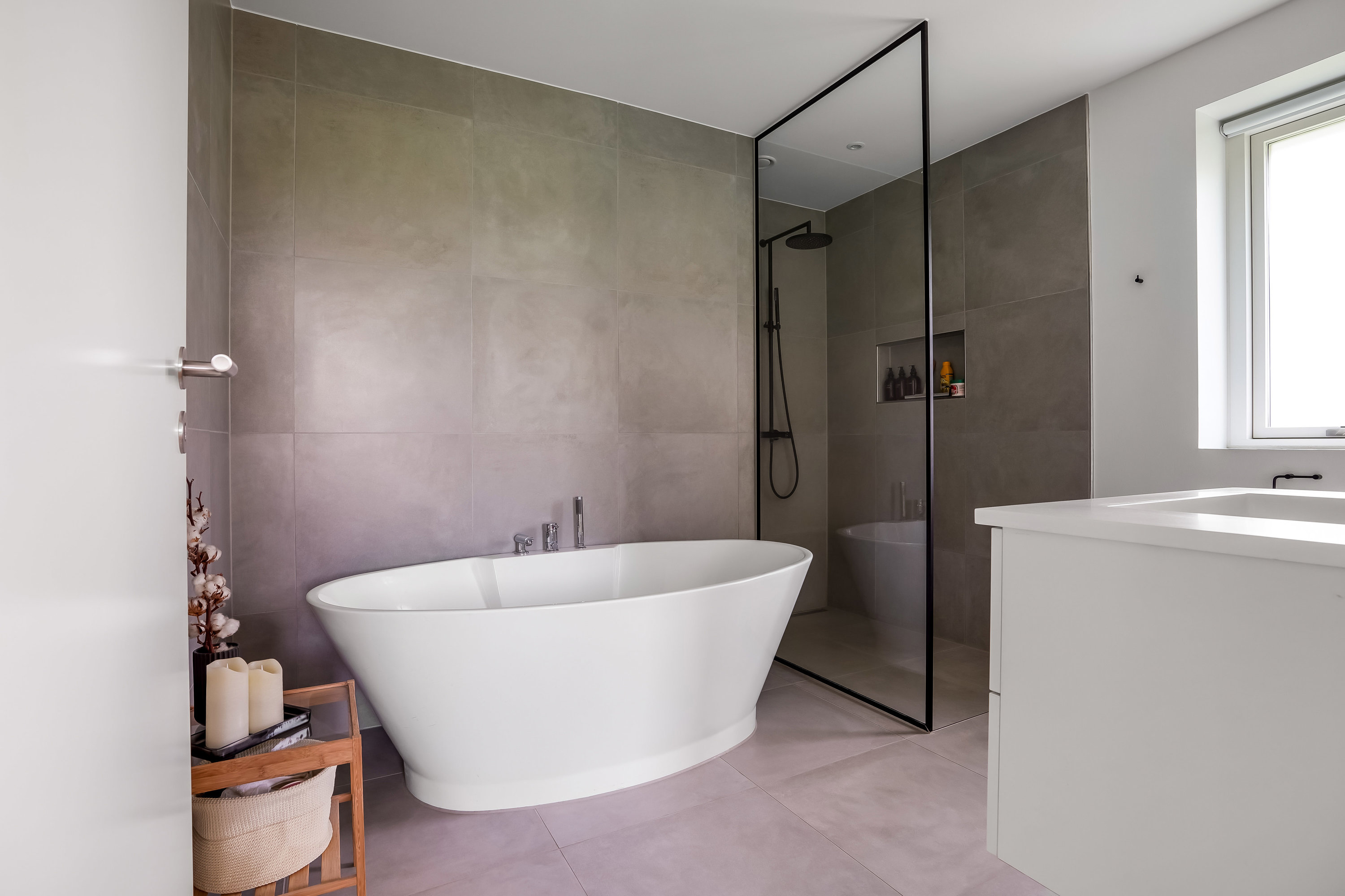 Fremhævet badeværelse billede i fuldskærmstilstand. Billede af Kirkebyvænget 34, 5592 Ejby