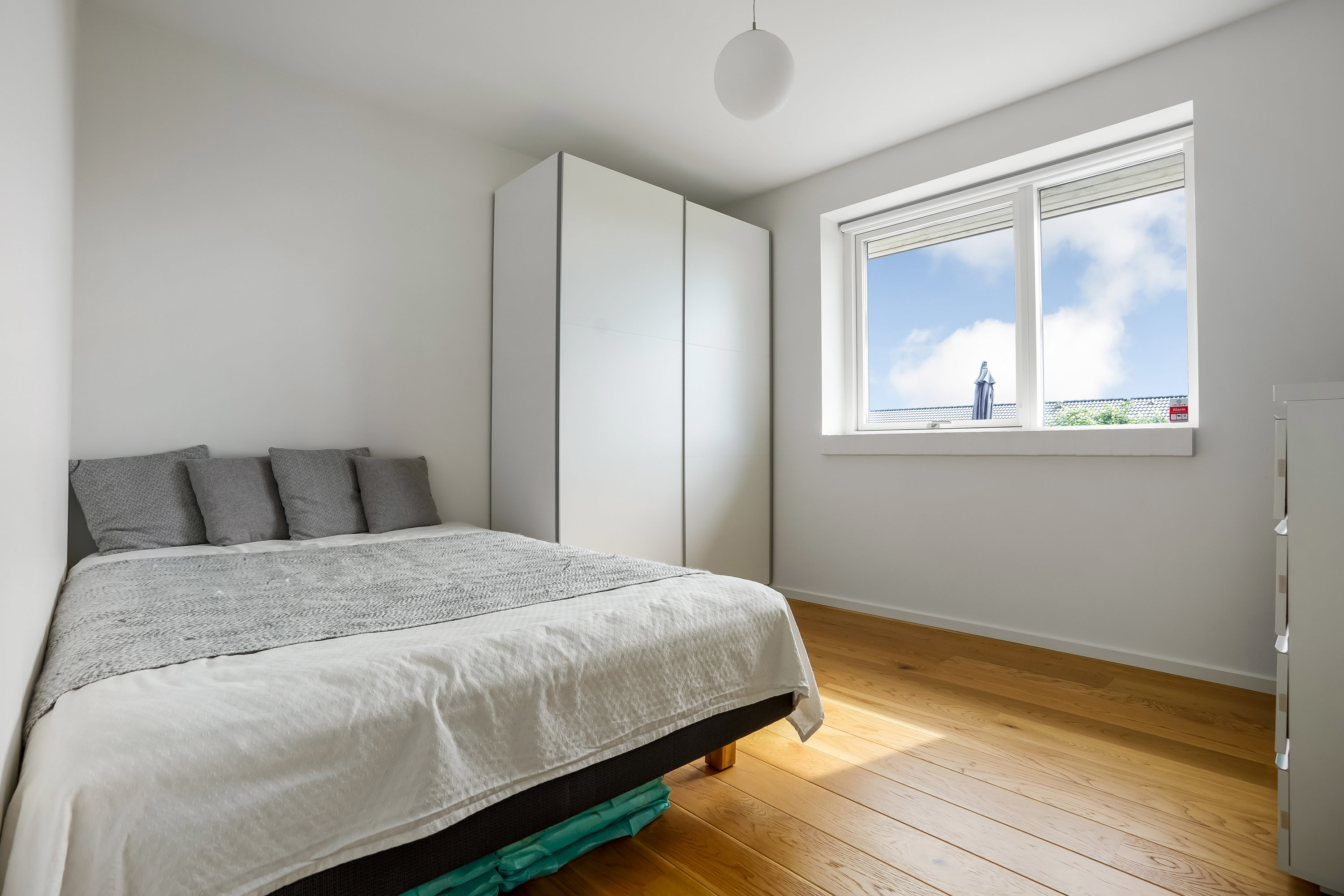 Fremhævet værelse billede i fuldskærmstilstand. Billede af Kirkebyvænget 34, 5592 Ejby