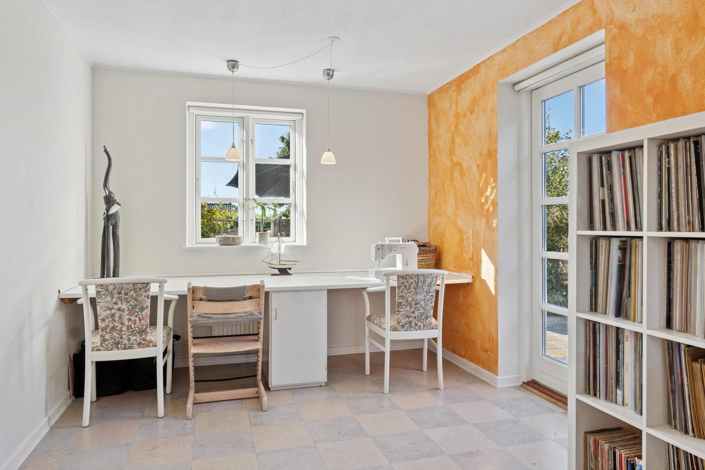 Fremhævet indendørs billede i fuldskærmstilstand. Billede af Vædderen 30, Egense, 5700 Svendborg