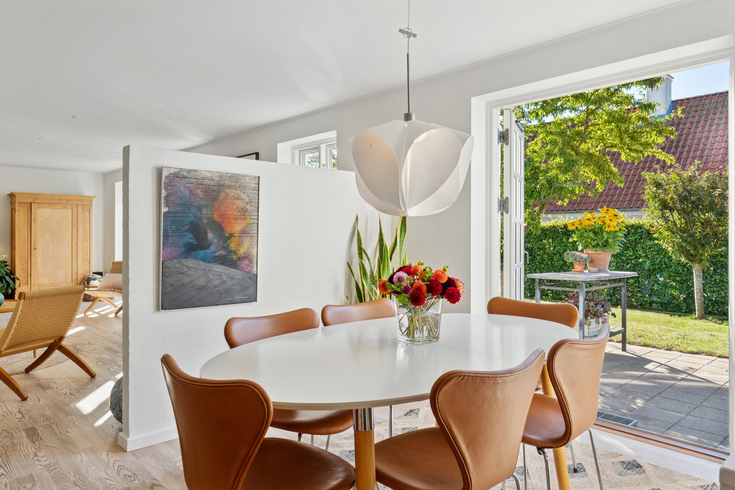 Fremhævet spisestue billede i fuldskærmstilstand. Billede af Vædderen 30, Egense, 5700 Svendborg