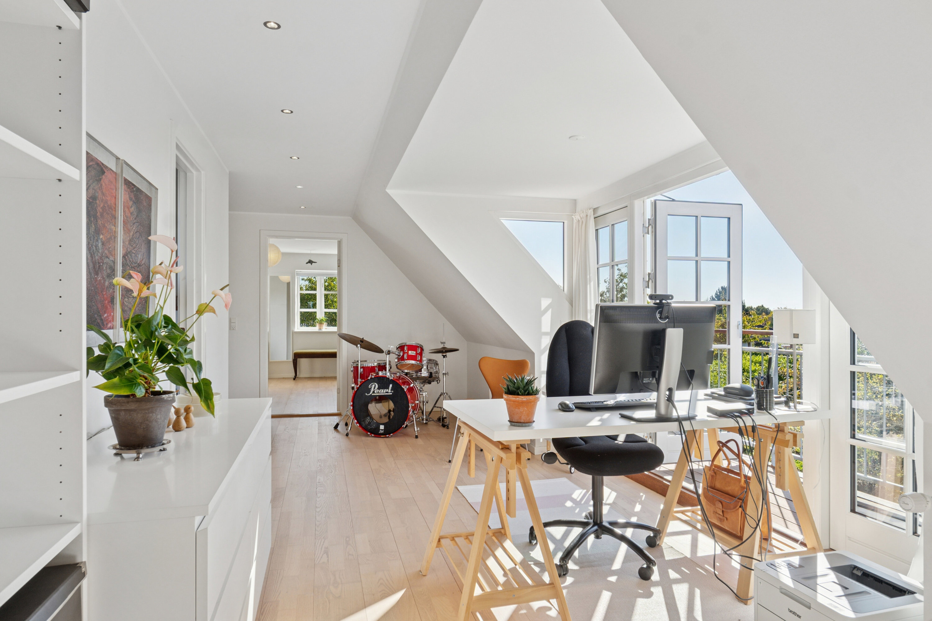 Fremhævet indendørs billede i fuldskærmstilstand. Billede af Vædderen 30, Egense, 5700 Svendborg