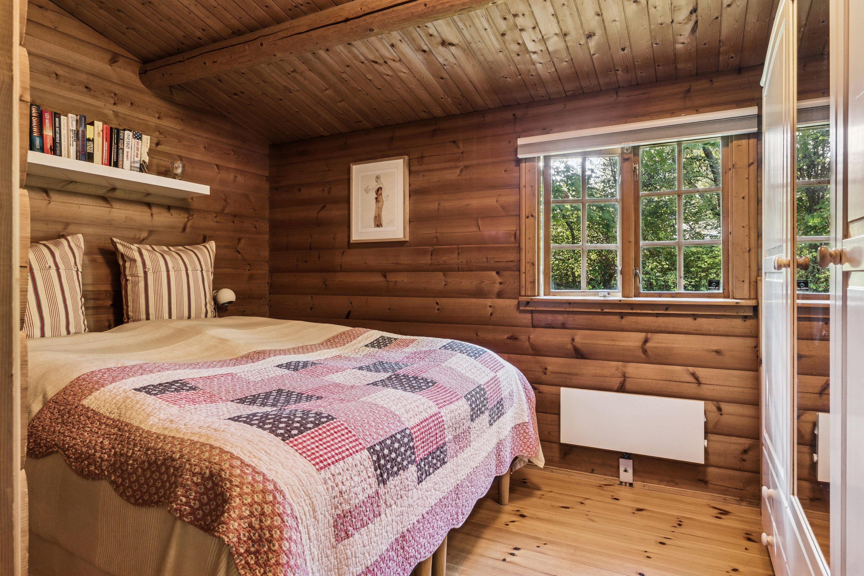 Fremhævet soveværelse billede i fuldskærmstilstand. Billede af Runedalen 28, Stenstrup L, 4573 Højby