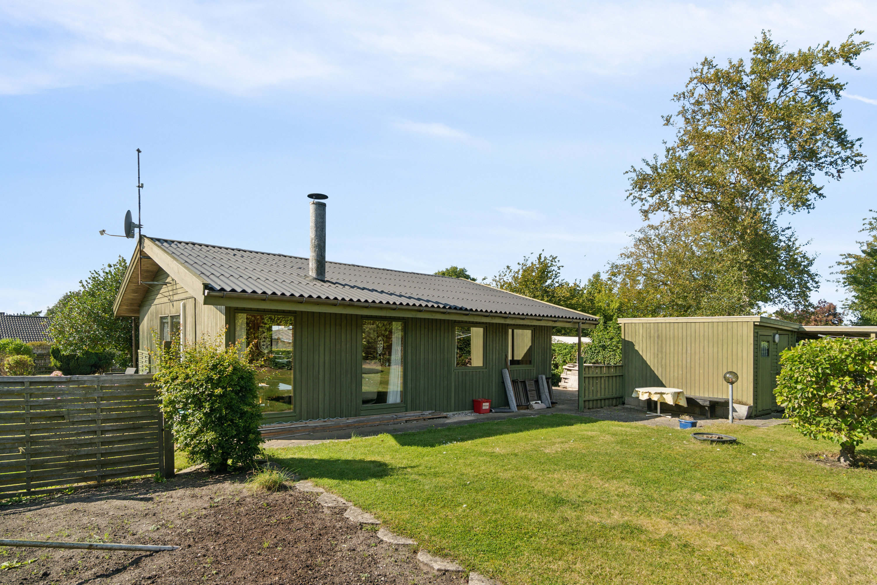 Fremhævet set fra haven billede i fuldskærmstilstand. Billede af Gudrun Børresensvej 18, Ejby, 4070 Kirke Hyllinge