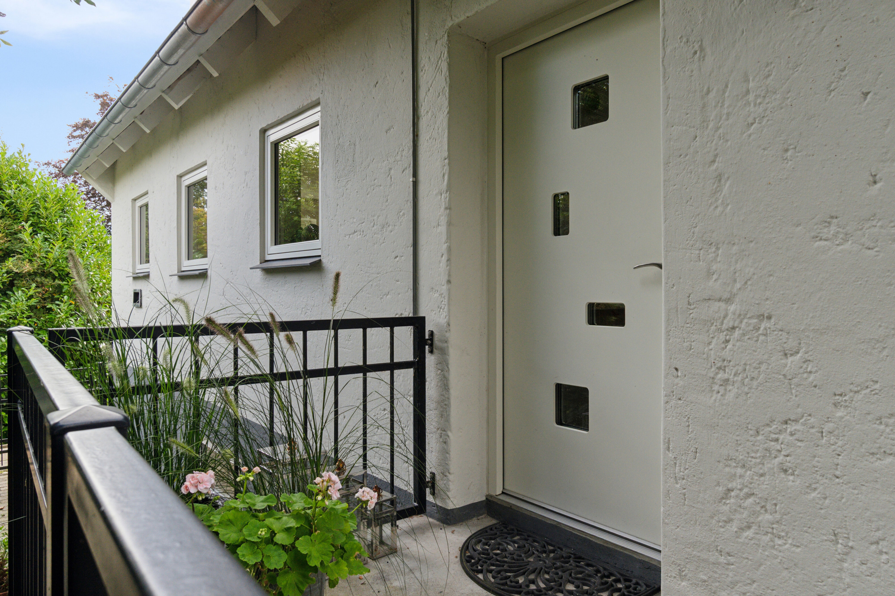 Fremhævet udendørs billede i fuldskærmstilstand. Billede af Terp Skovvej 111, 8270 Højbjerg