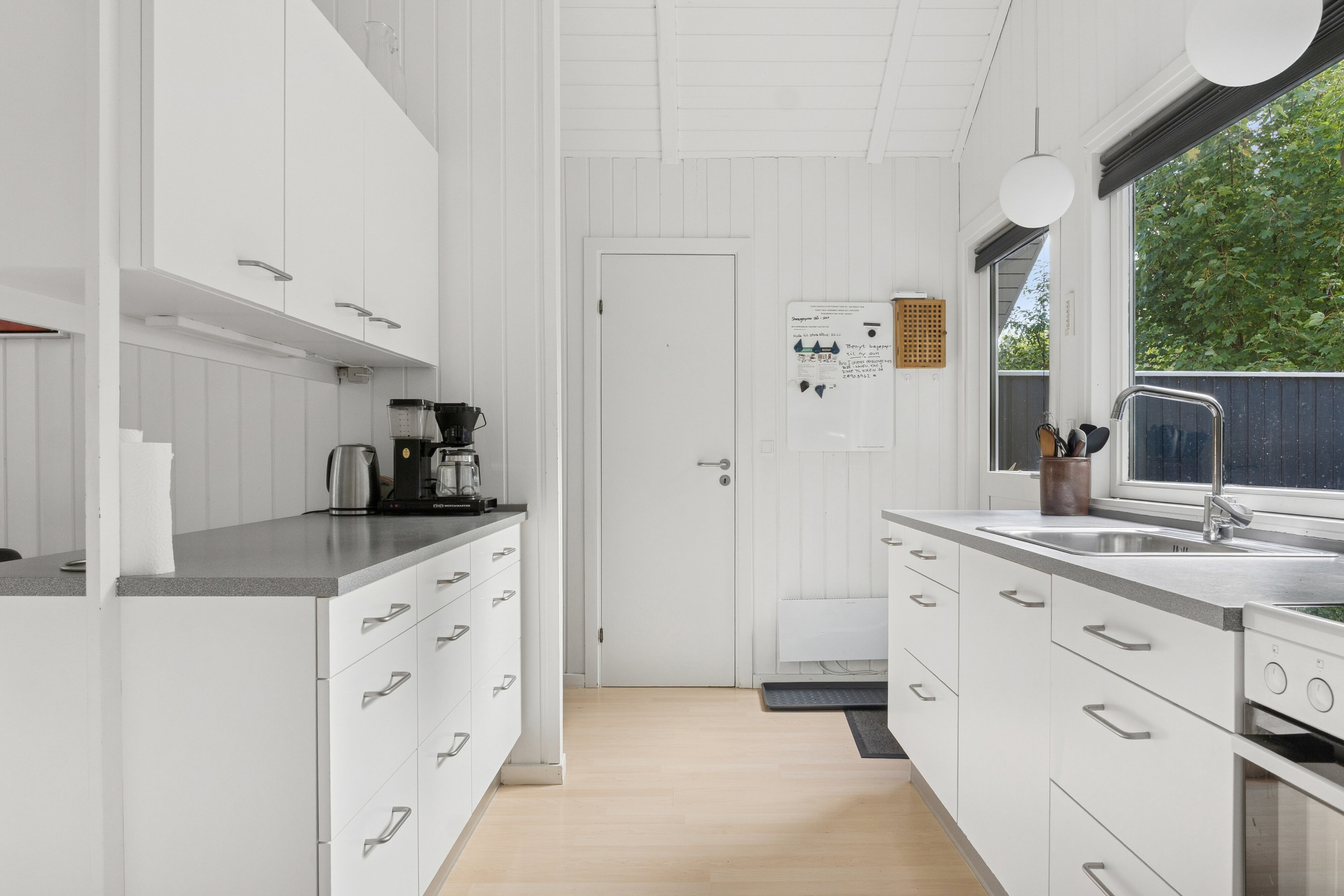 Fremhævet køkken billede i fuldskærmstilstand. Billede af Lyngvej 203B, Jyderup Lyng, 4560 Vig