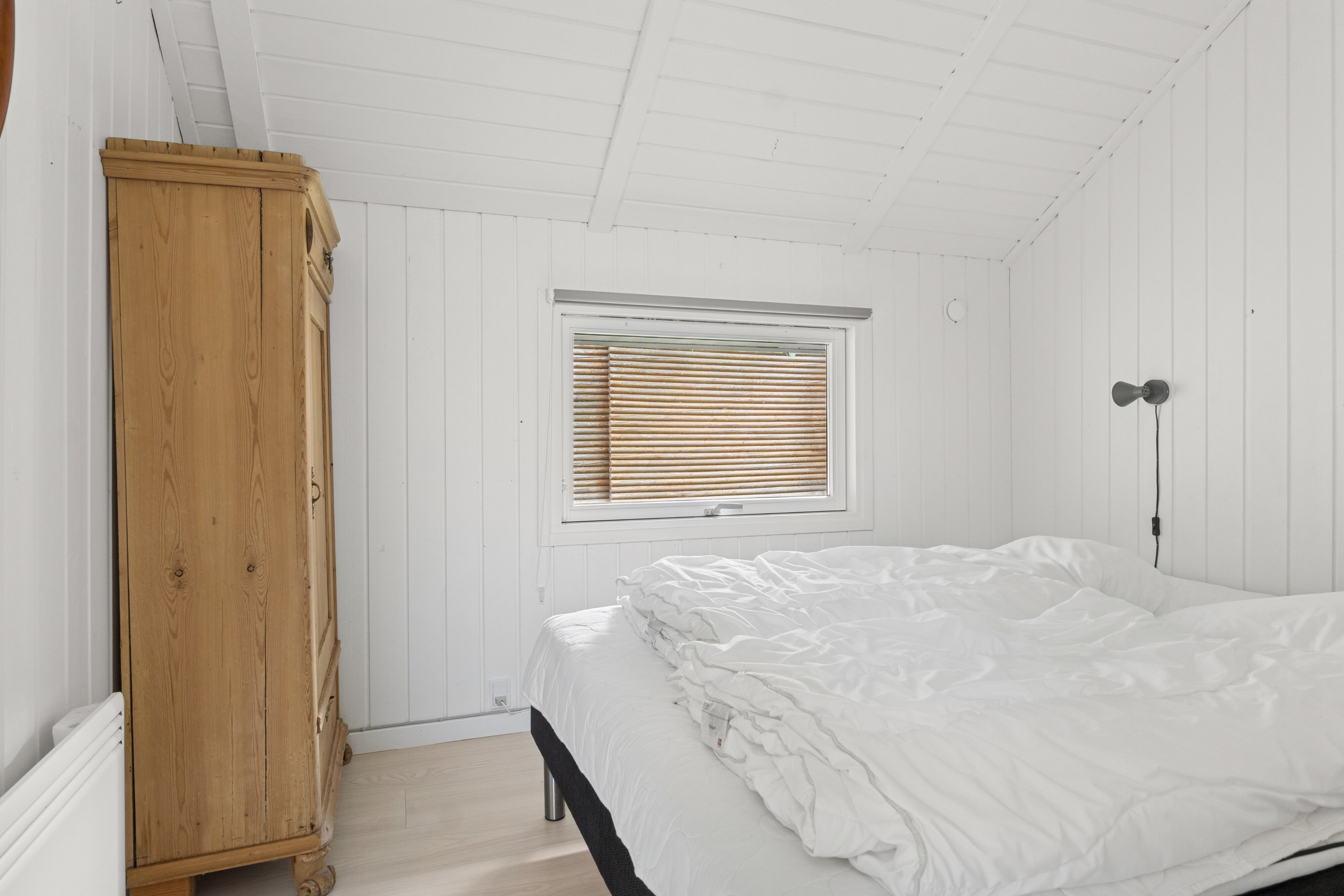 Fremhævet soveværelse billede i fuldskærmstilstand. Billede af Lyngvej 203B, Jyderup Lyng, 4560 Vig