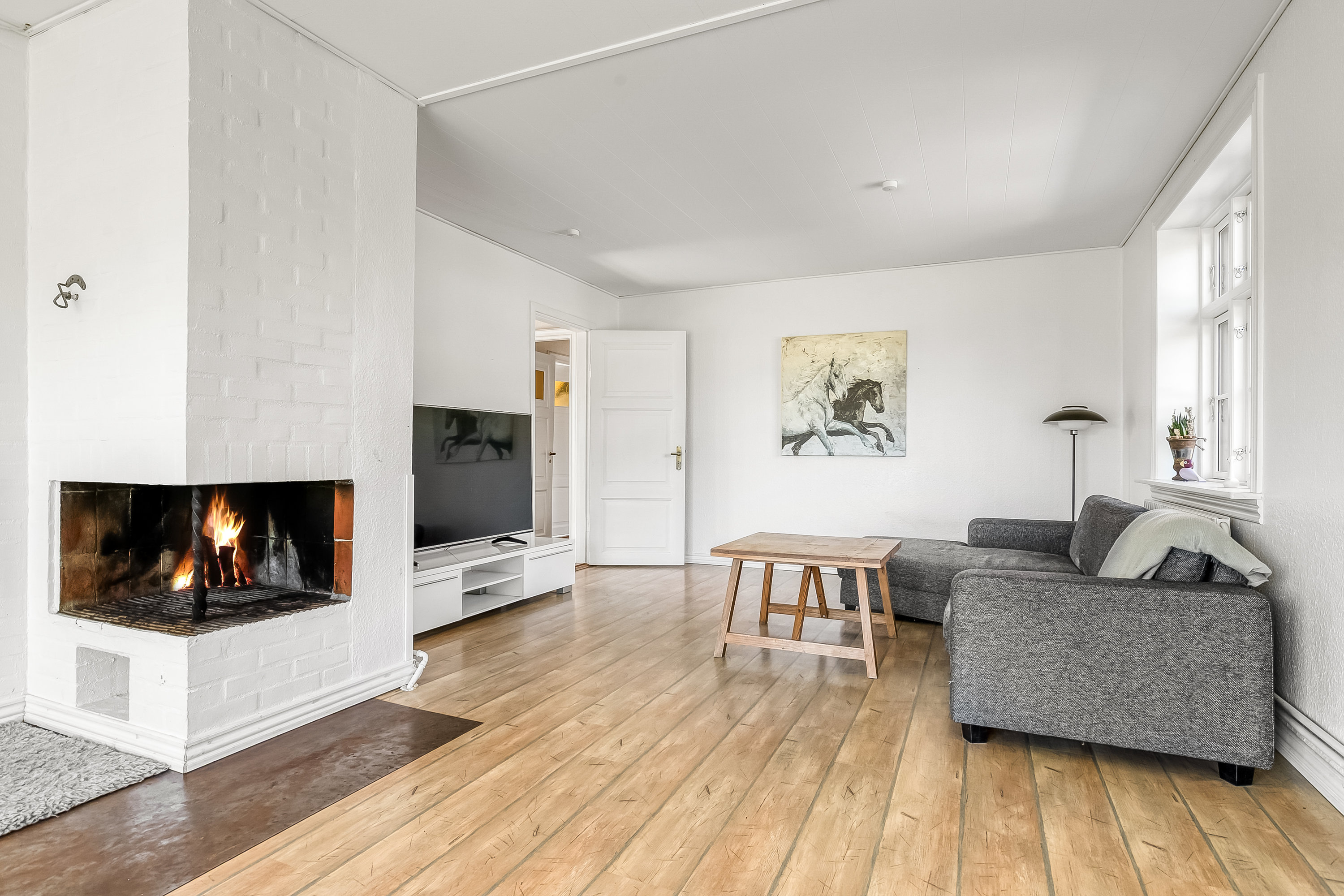 Fremhævet stue billede i fuldskærmstilstand. Billede af Kirkegade 4, Gårslev, 7080 Børkop