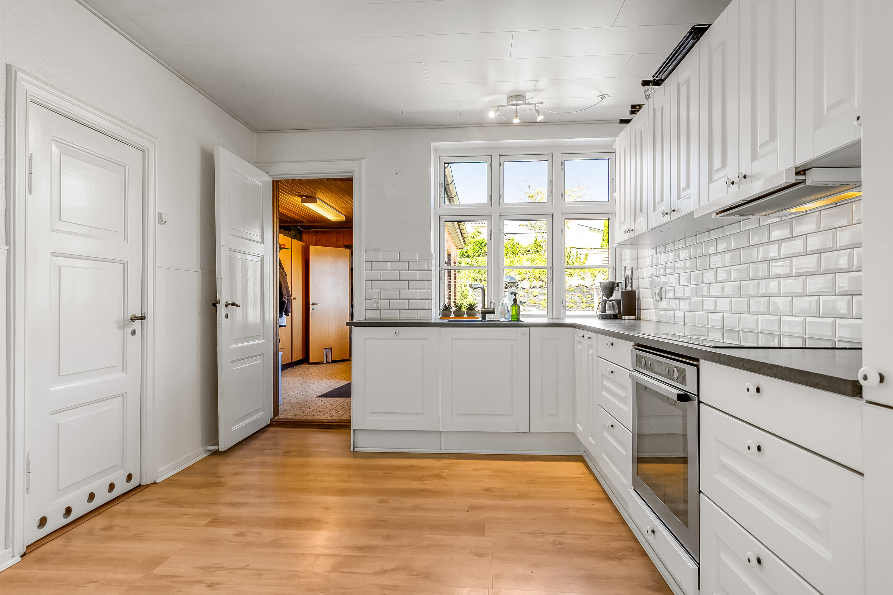 Fremhævet køkken billede i fuldskærmstilstand. Billede af Kirkegade 4, Gårslev, 7080 Børkop