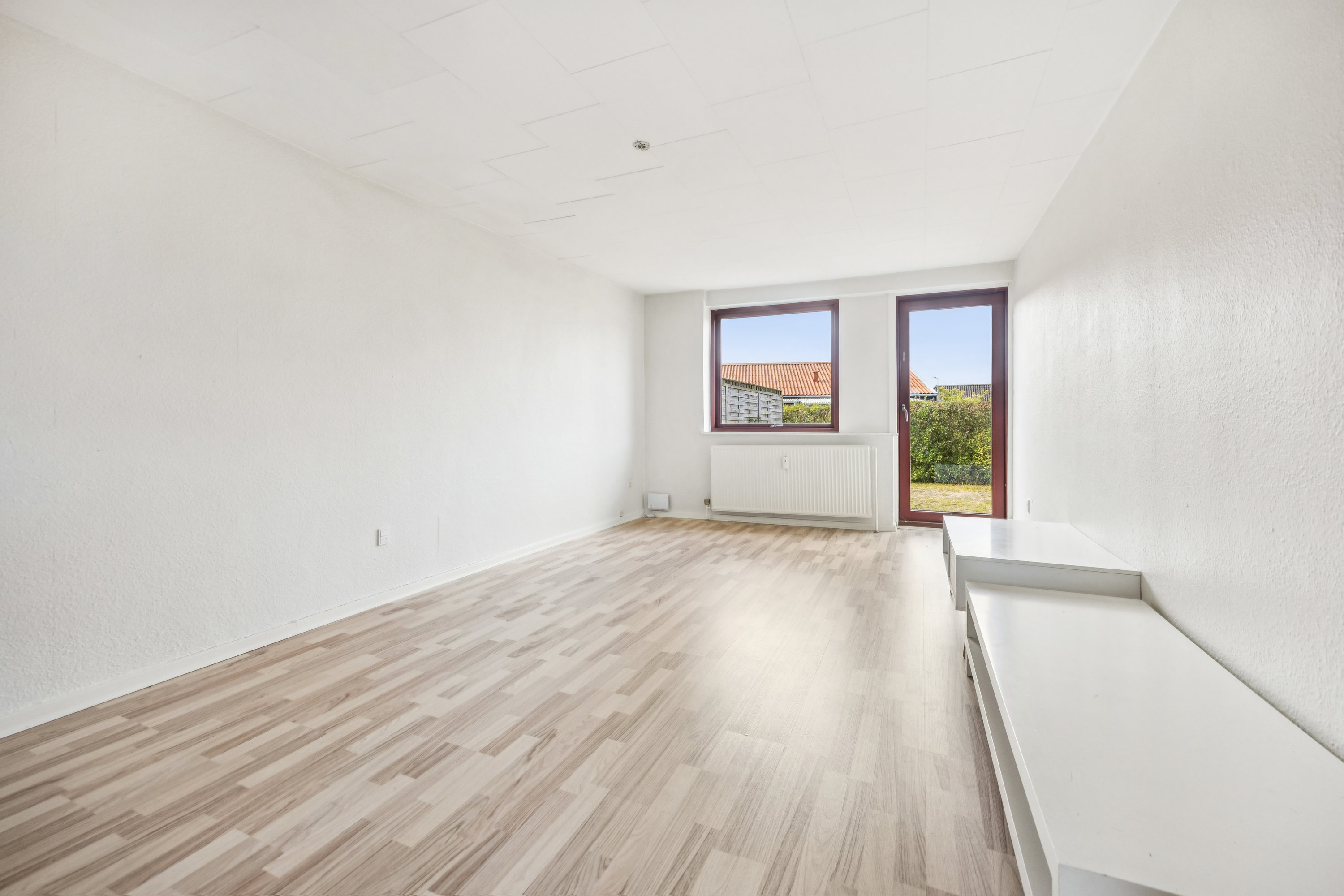 Fremhævet stue billede i fuldskærmstilstand. Billede af Møgelbjergvej 29B, st.., 9310 Vodskov