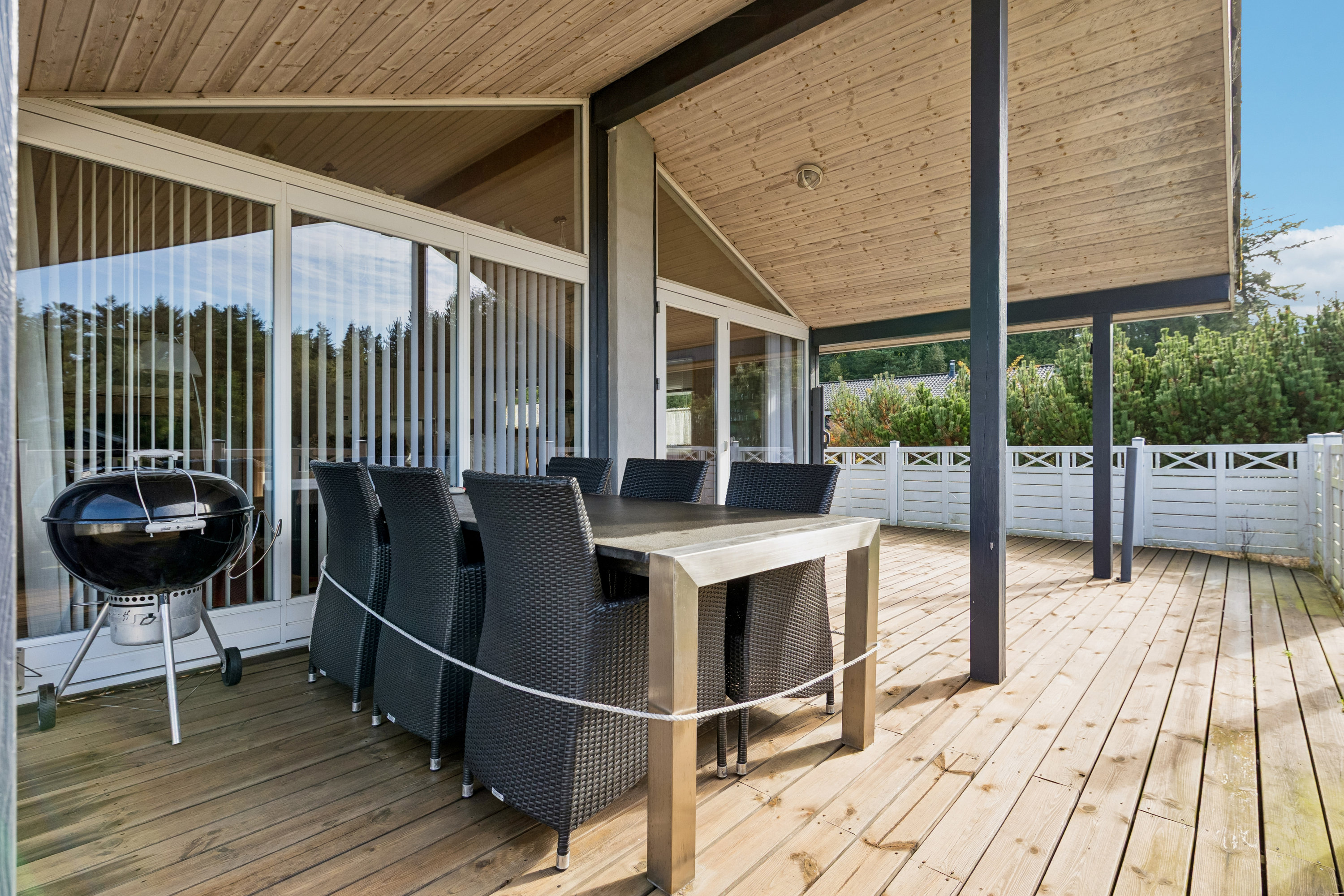 Miniaturebillede 2: terrasse. Billede af Mågevej 40, Fuglslev, 8400 Ebeltoft