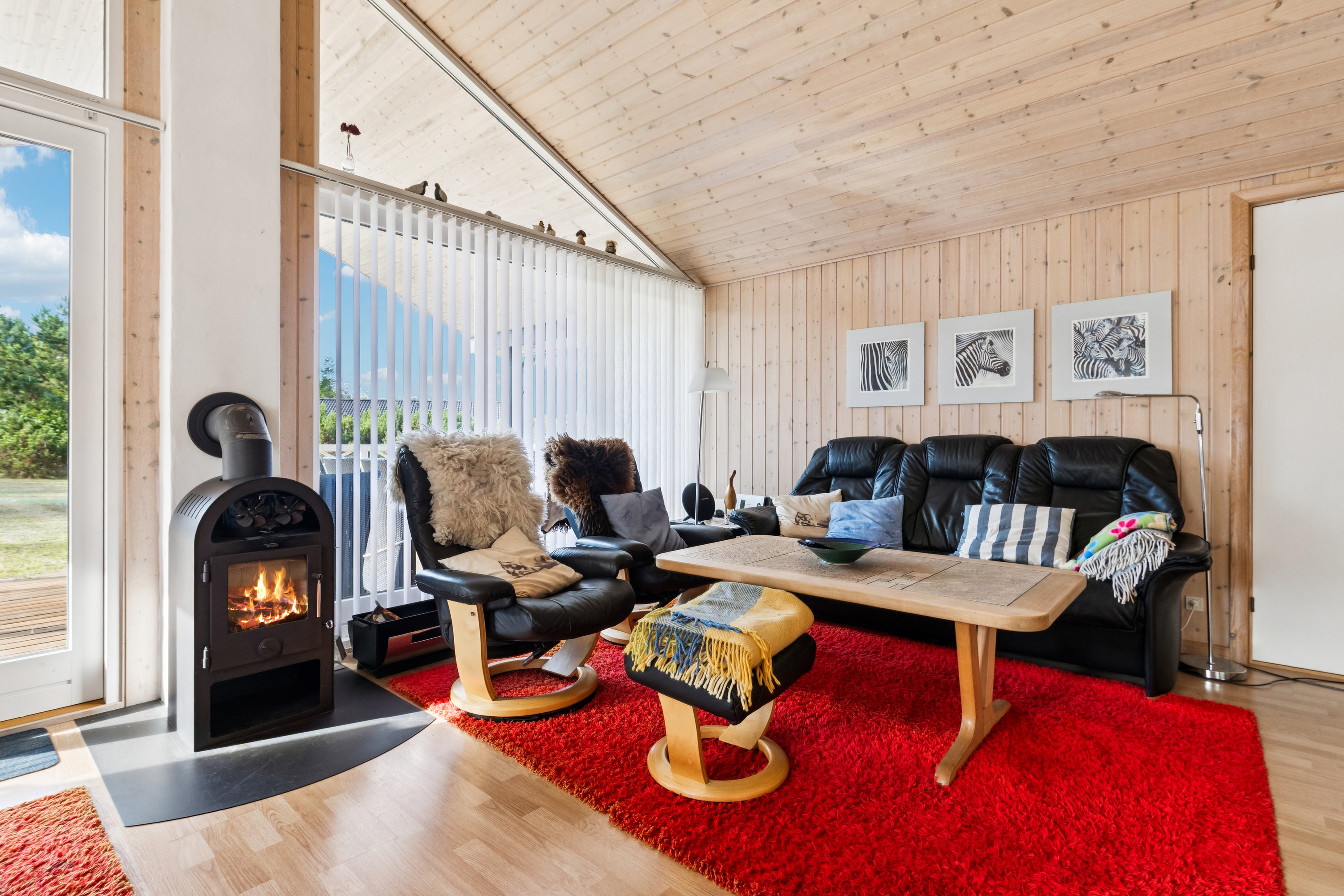 Fremhævet stue billede i fuldskærmstilstand. Billede af Mågevej 40, Fuglslev, 8400 Ebeltoft