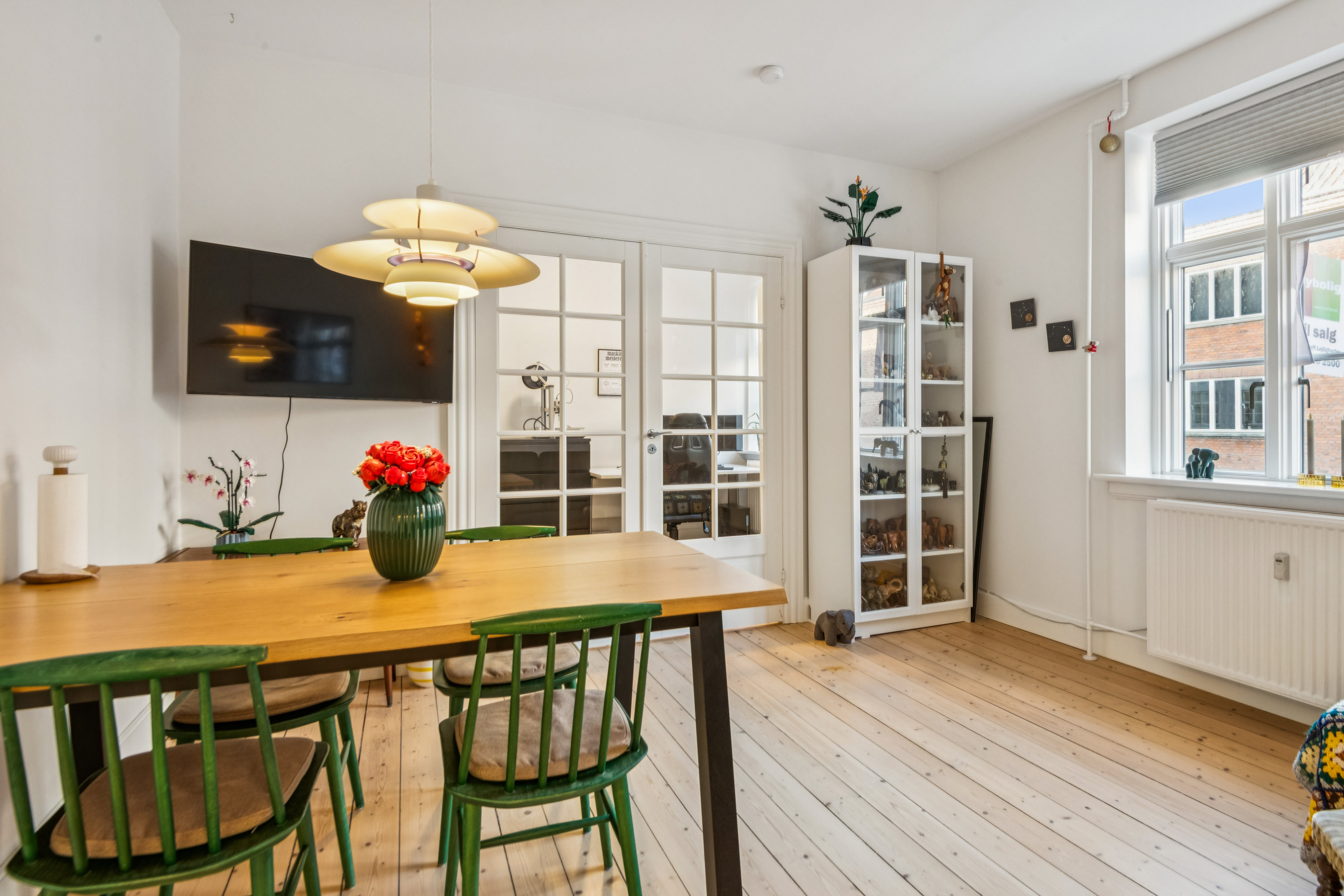 Miniaturebillede 1: stue. Billede af Islandsgade 5, 2. th., 9000 Aalborg