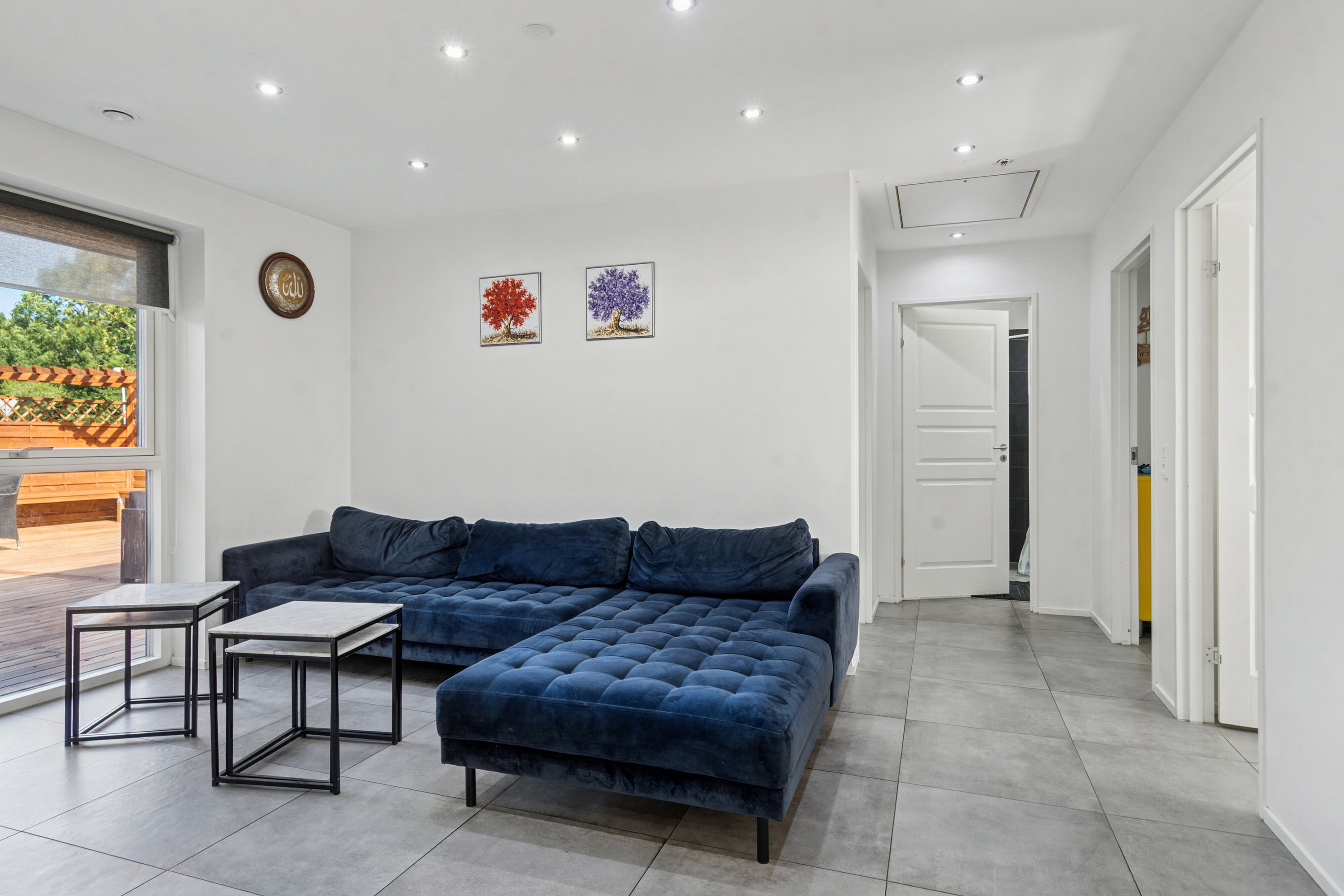 Fremhævet stue billede i fuldskærmstilstand. Billede af Snedronningen 31, Seden, 5240 Odense NØ