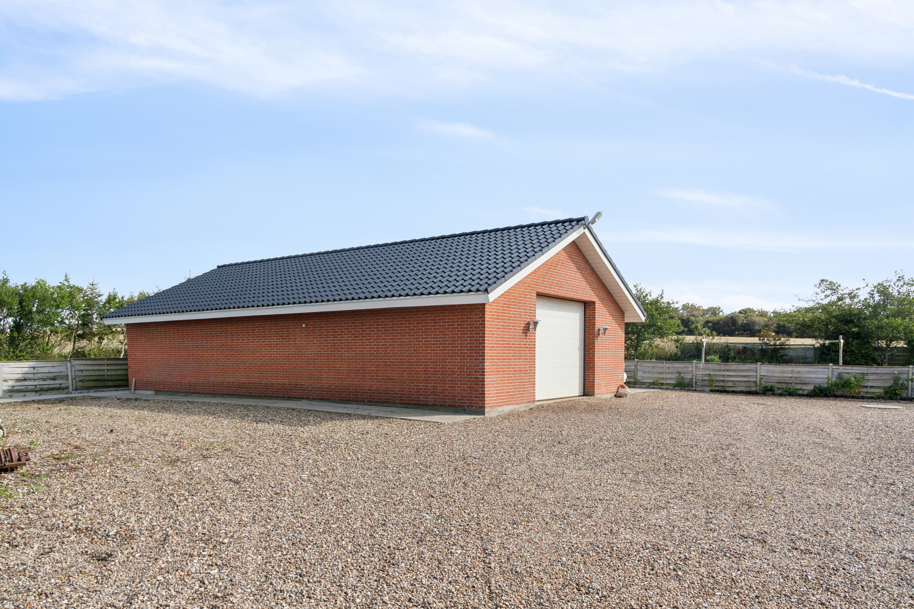 Fremhævet set fra vejen billede i fuldskærmstilstand. Billede af Refstorpvej 3, 7760 Hurup Thy