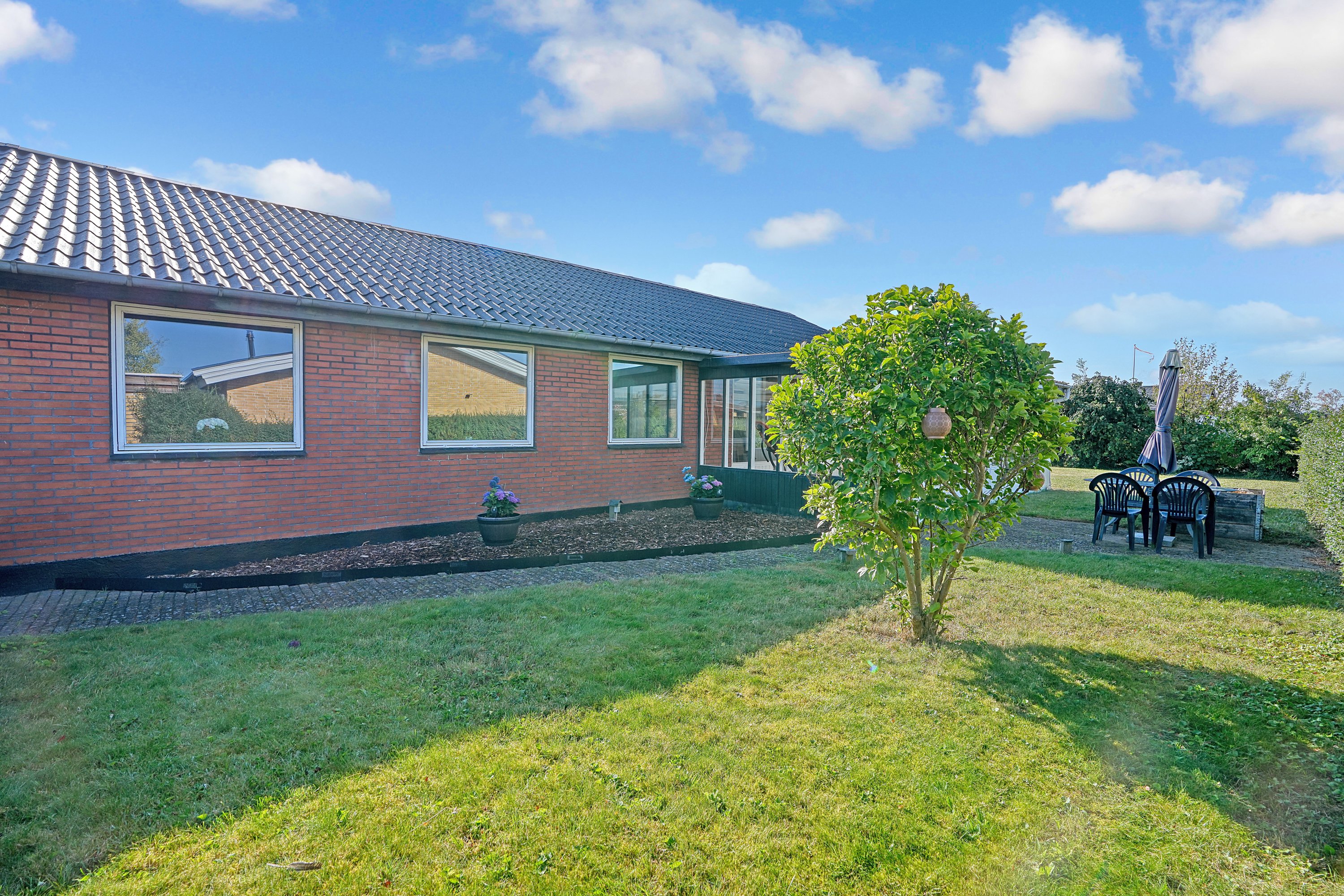 Fremhævet ejendommen billede i fuldskærmstilstand. Billede af Hyldevej 5, Solrød, 2680 Solrød Strand