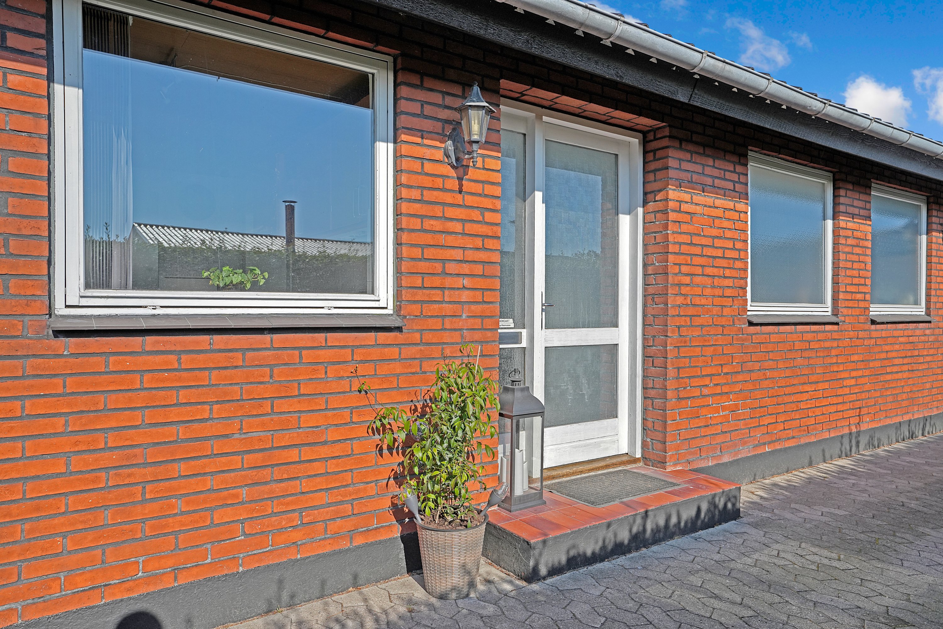 Fremhævet ejendommen billede i fuldskærmstilstand. Billede af Hyldevej 5, Solrød, 2680 Solrød Strand