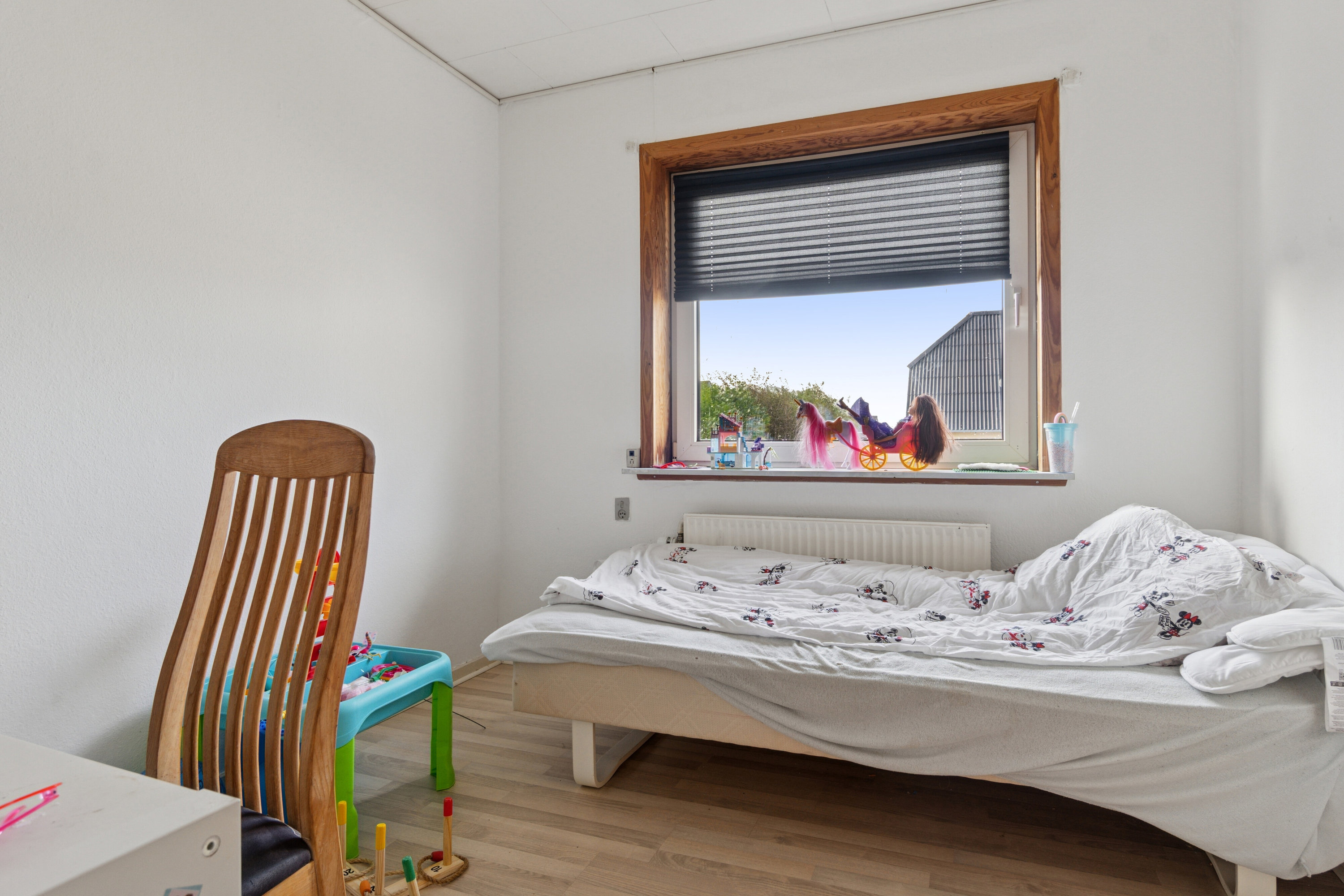 Fremhævet soveværelse billede i fuldskærmstilstand. Billede af Bellisvænget 1, 7730 Hanstholm