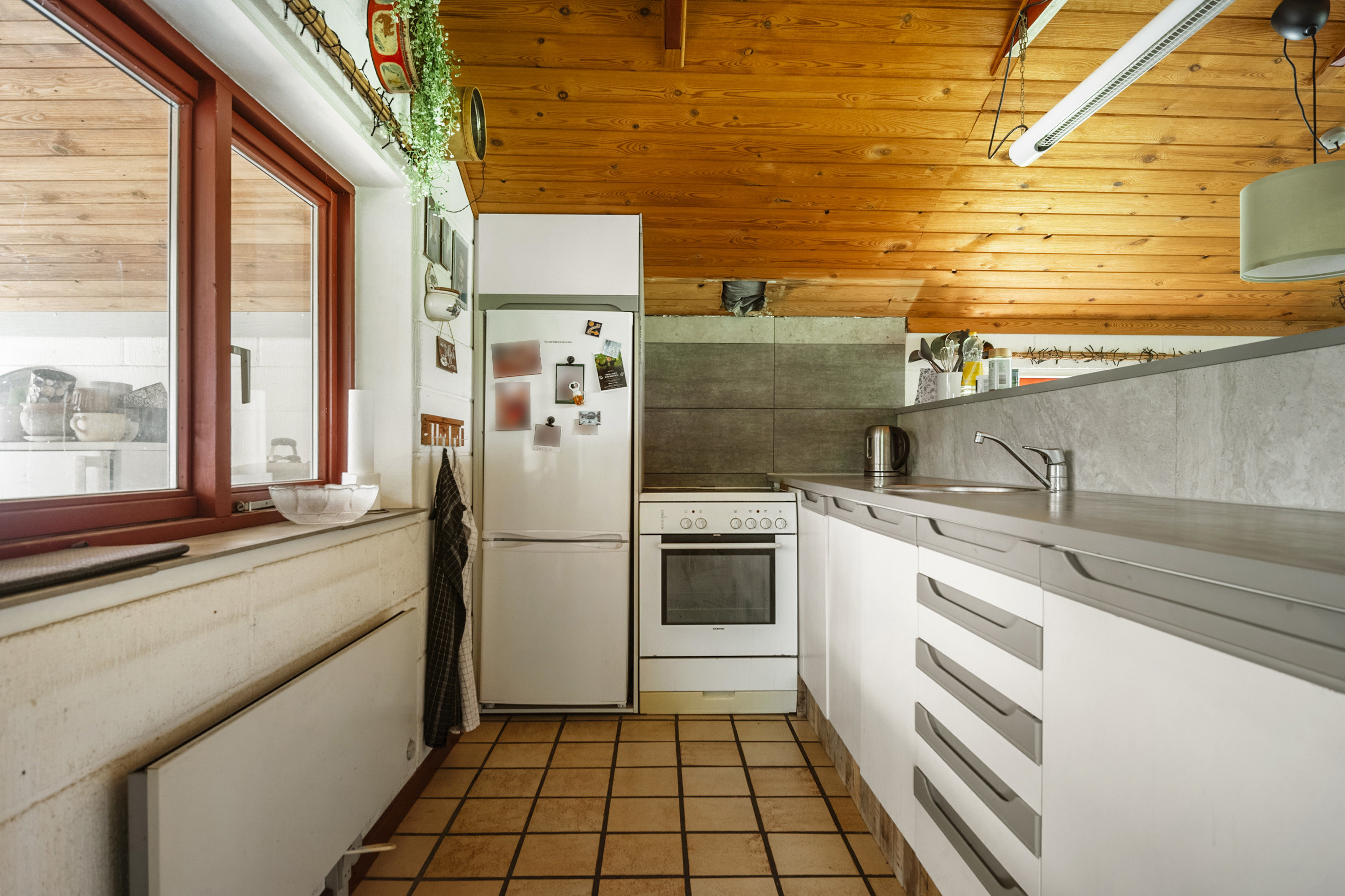 Fremhævet køkken billede i fuldskærmstilstand. Billede af Engagervej 78, Dyngby Strand, 8300 Odder