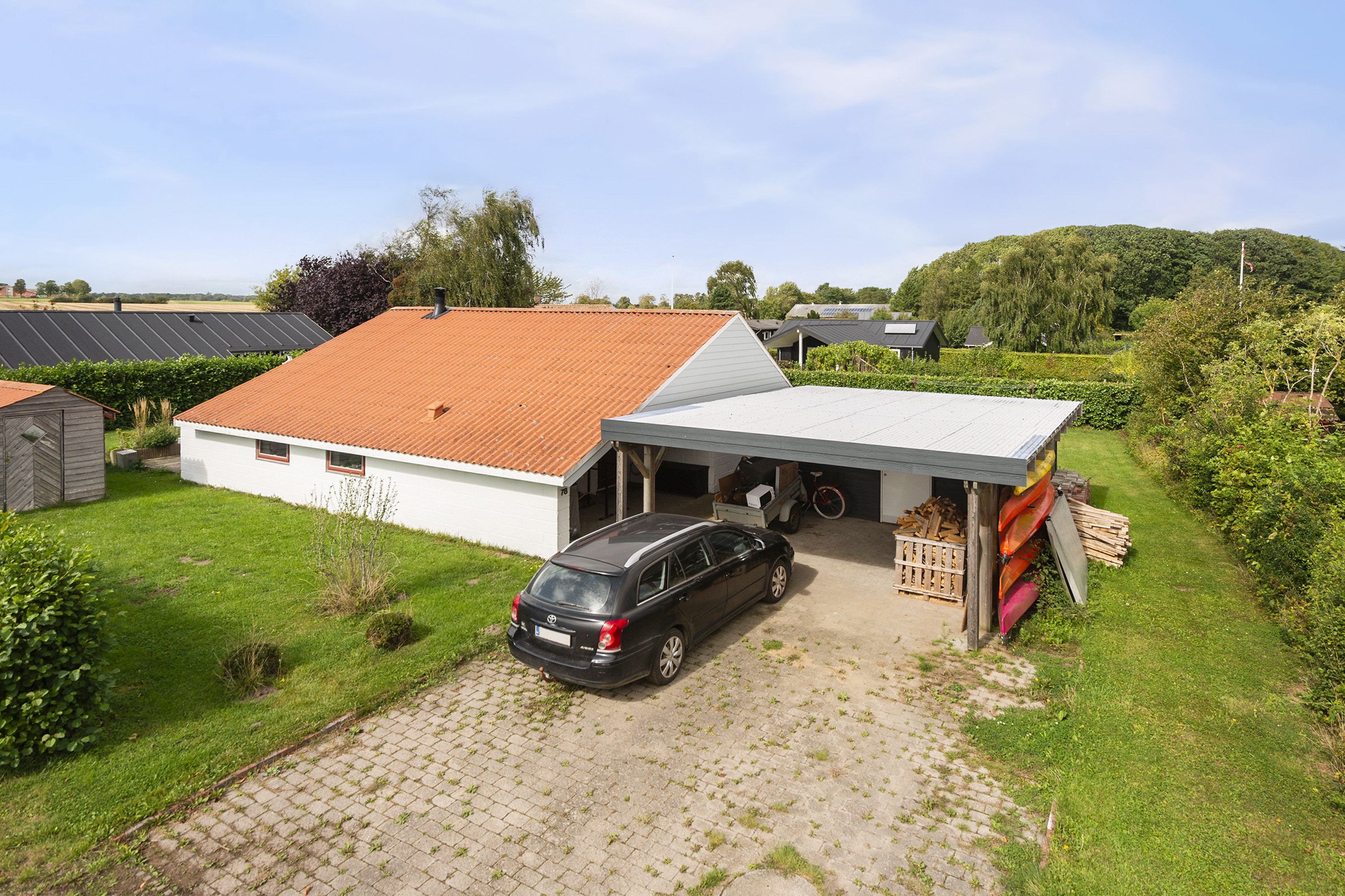 Miniaturebillede 1: ejendommen. Billede af Engagervej 78, Dyngby Strand, 8300 Odder