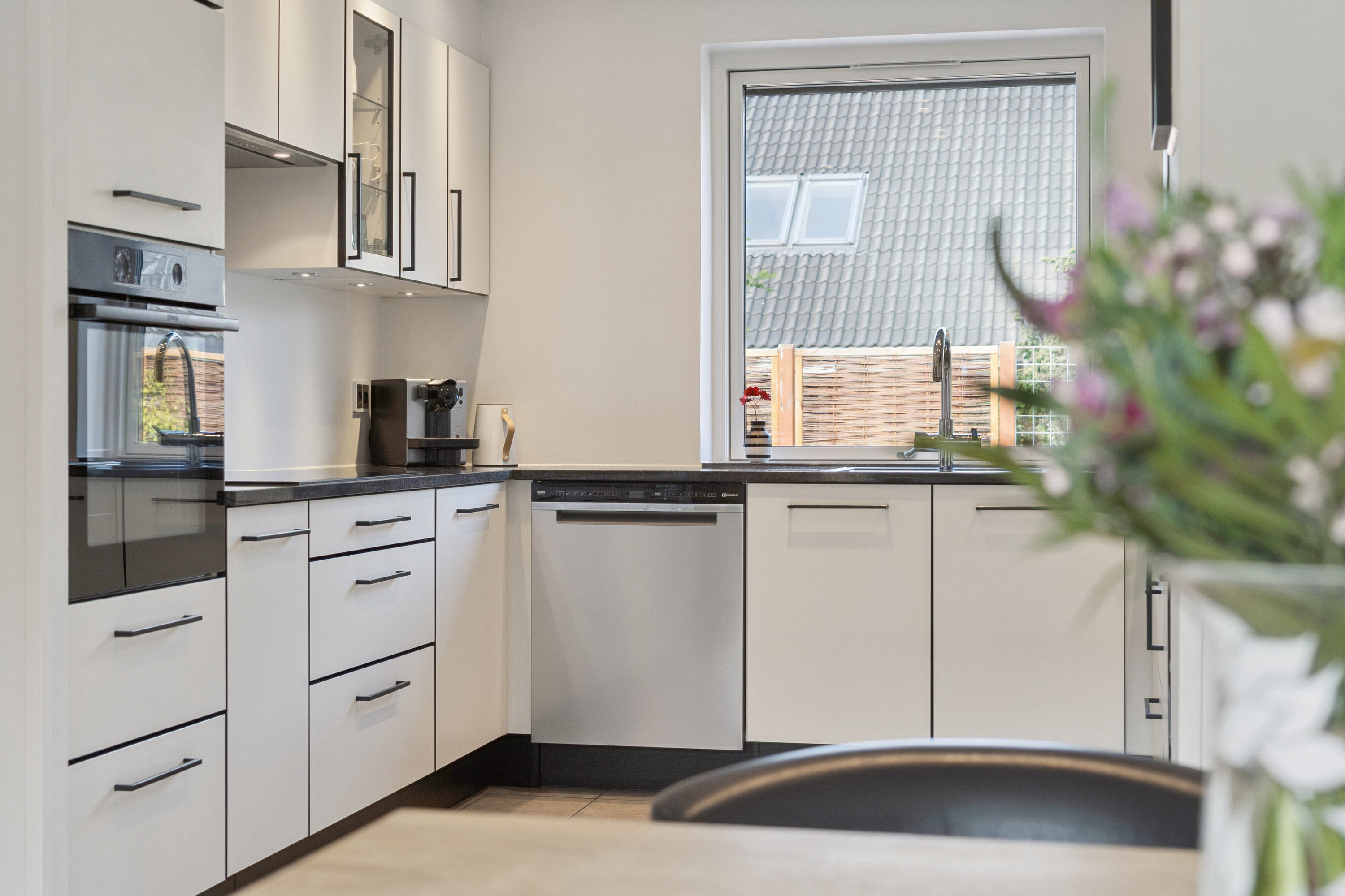 Fremhævet køkken billede i fuldskærmstilstand. Billede af Ålandsvej 3, 4200 Slagelse