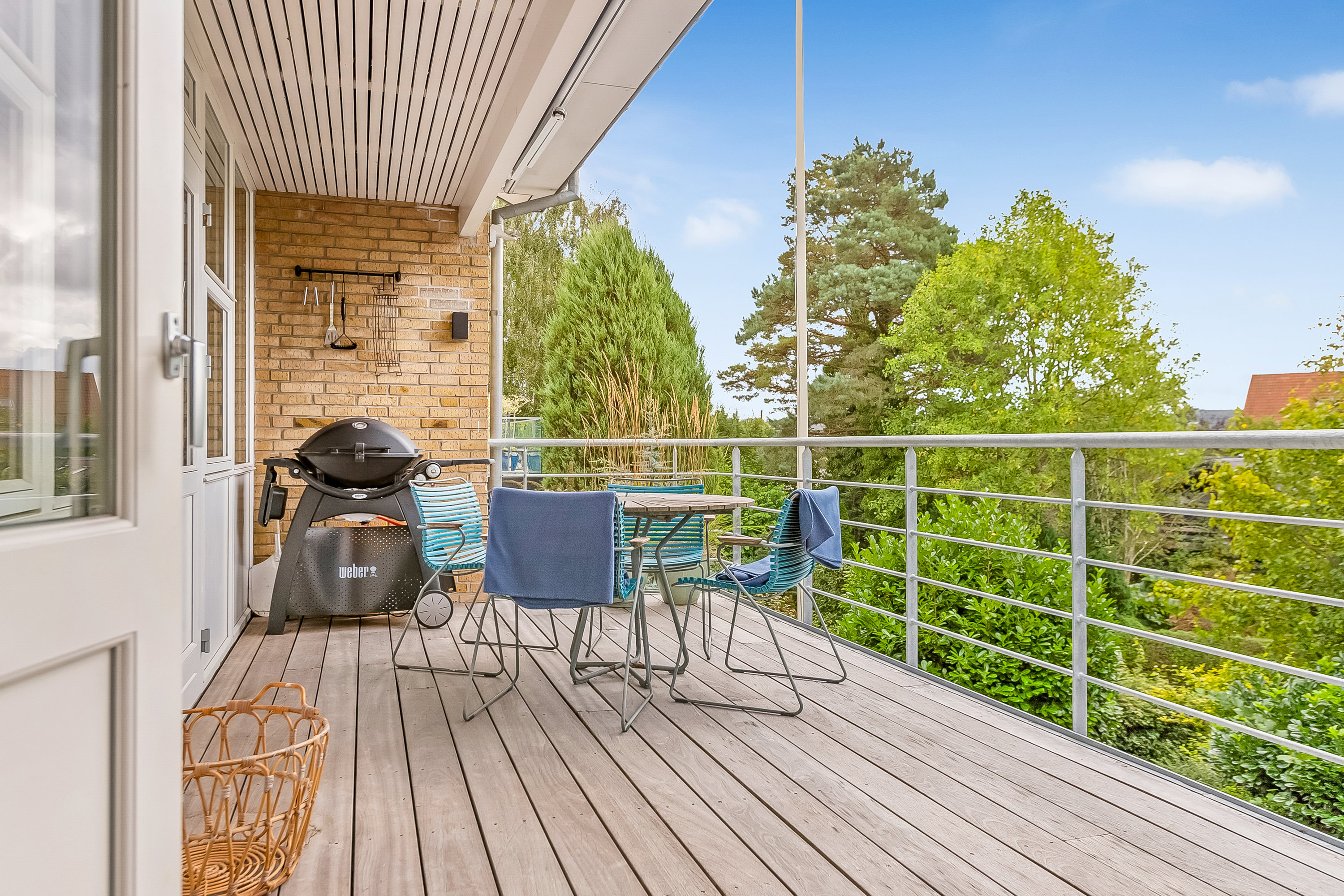 Fremhævet terrasse billede i fuldskærmstilstand. Billede af Viemosevej 5C, Bredballe, 7120 Vejle Øst