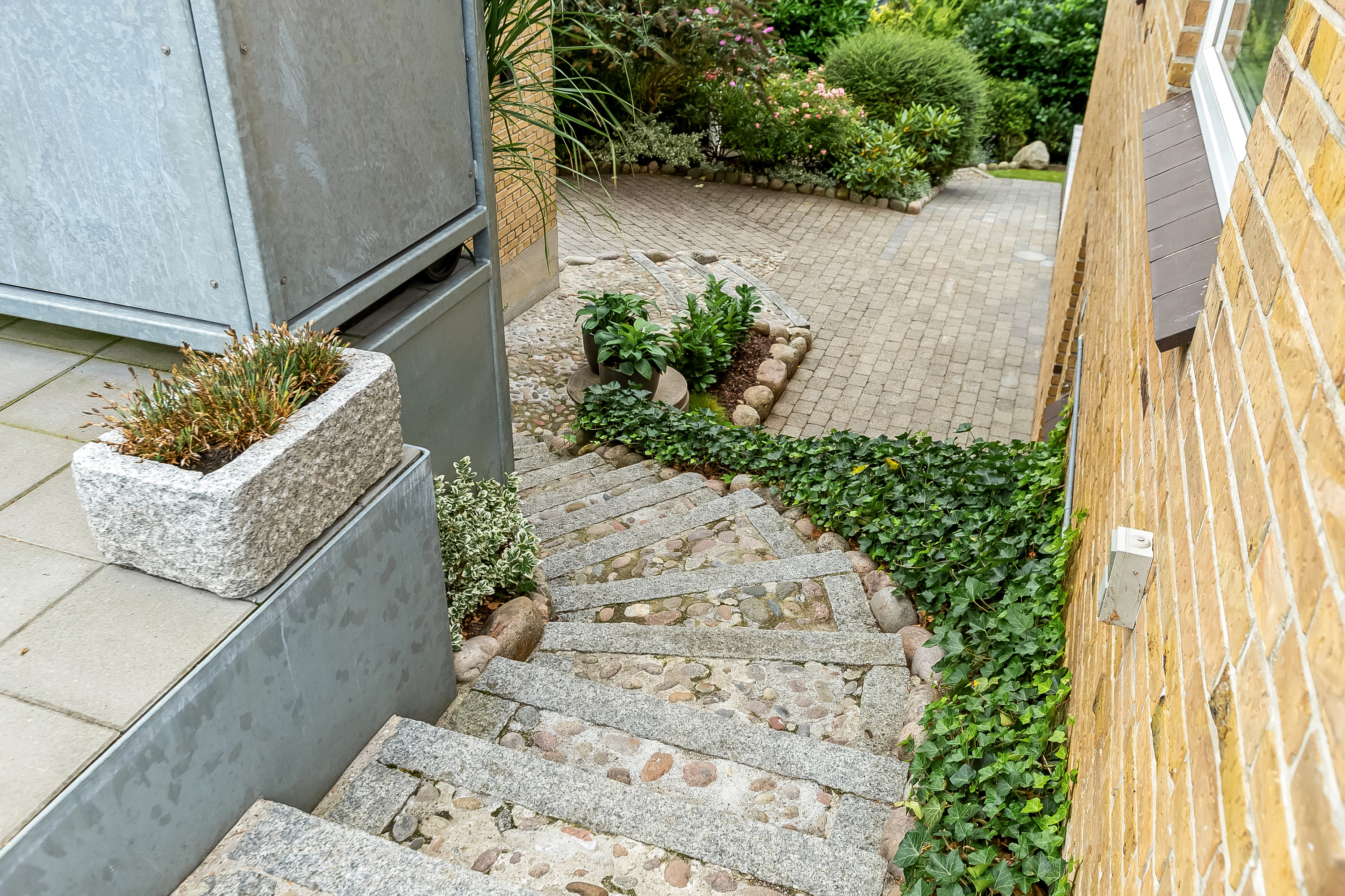 Fremhævet trappe billede i fuldskærmstilstand. Billede af Viemosevej 5C, Bredballe, 7120 Vejle Øst