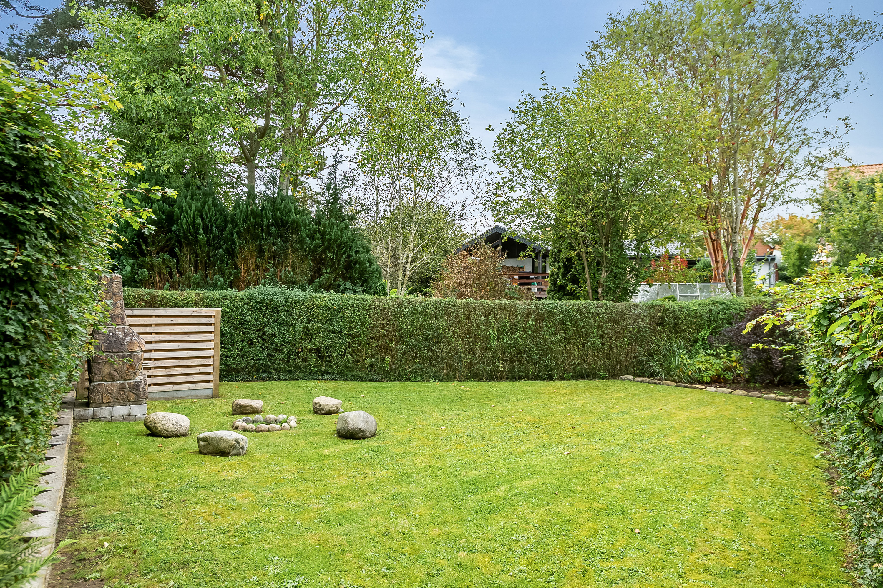 Fremhævet have billede i fuldskærmstilstand. Billede af Viemosevej 5C, Bredballe, 7120 Vejle Øst