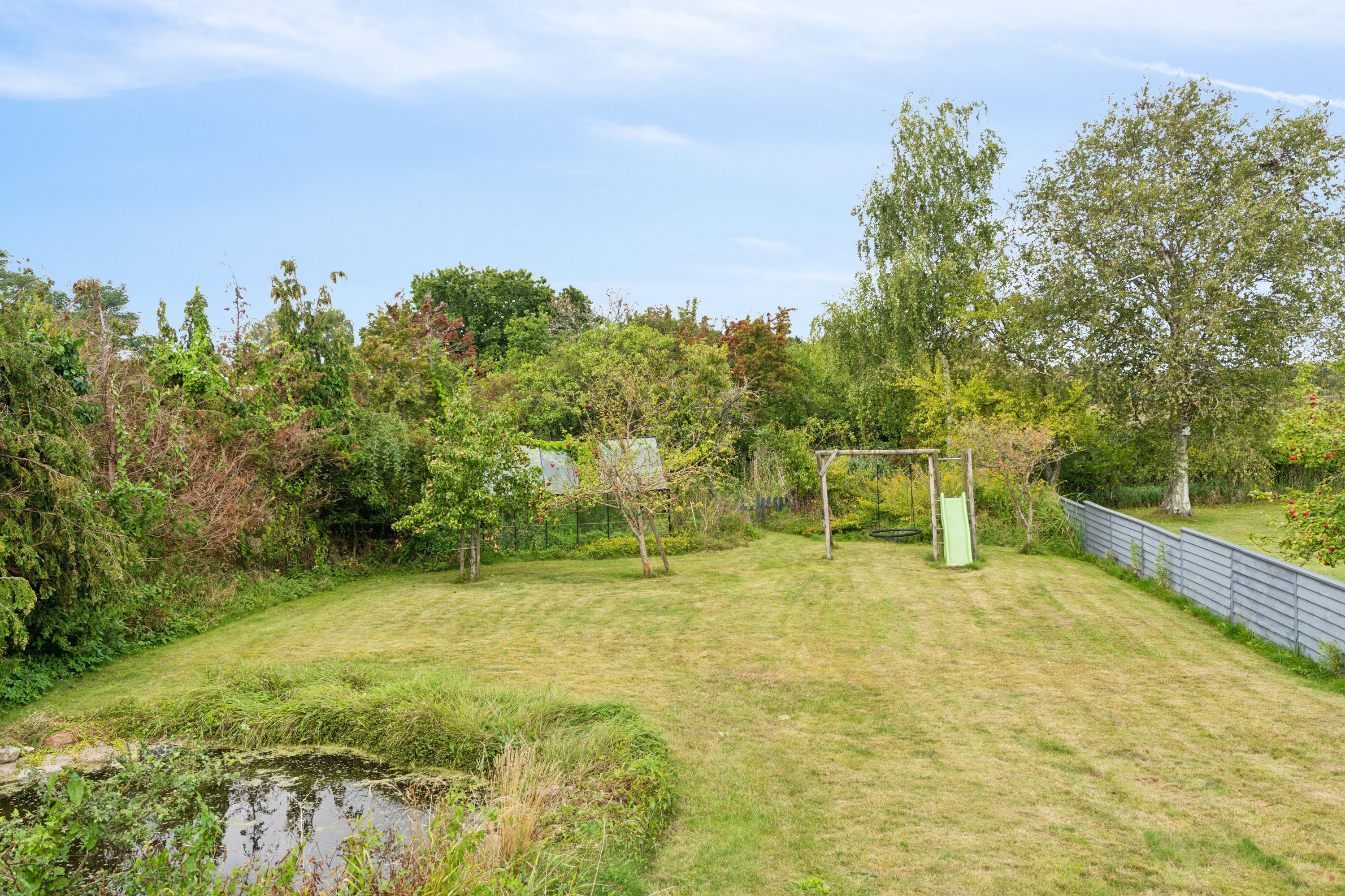 Miniaturebillede 2: have. Billede af Strandvejen 48, 4654 Faxe Ladeplads