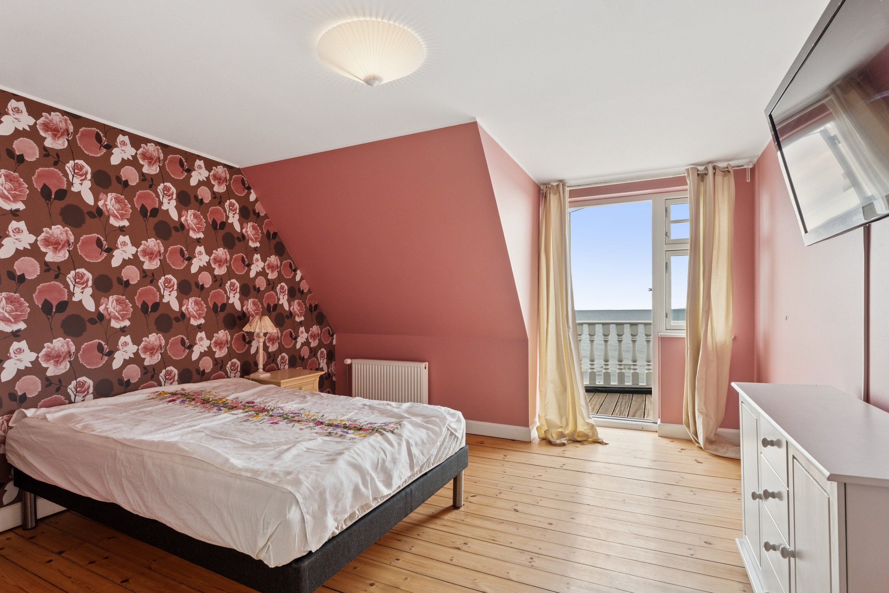 Fremhævet værelse billede i fuldskærmstilstand. Billede af Strandvejen 48, 4654 Faxe Ladeplads