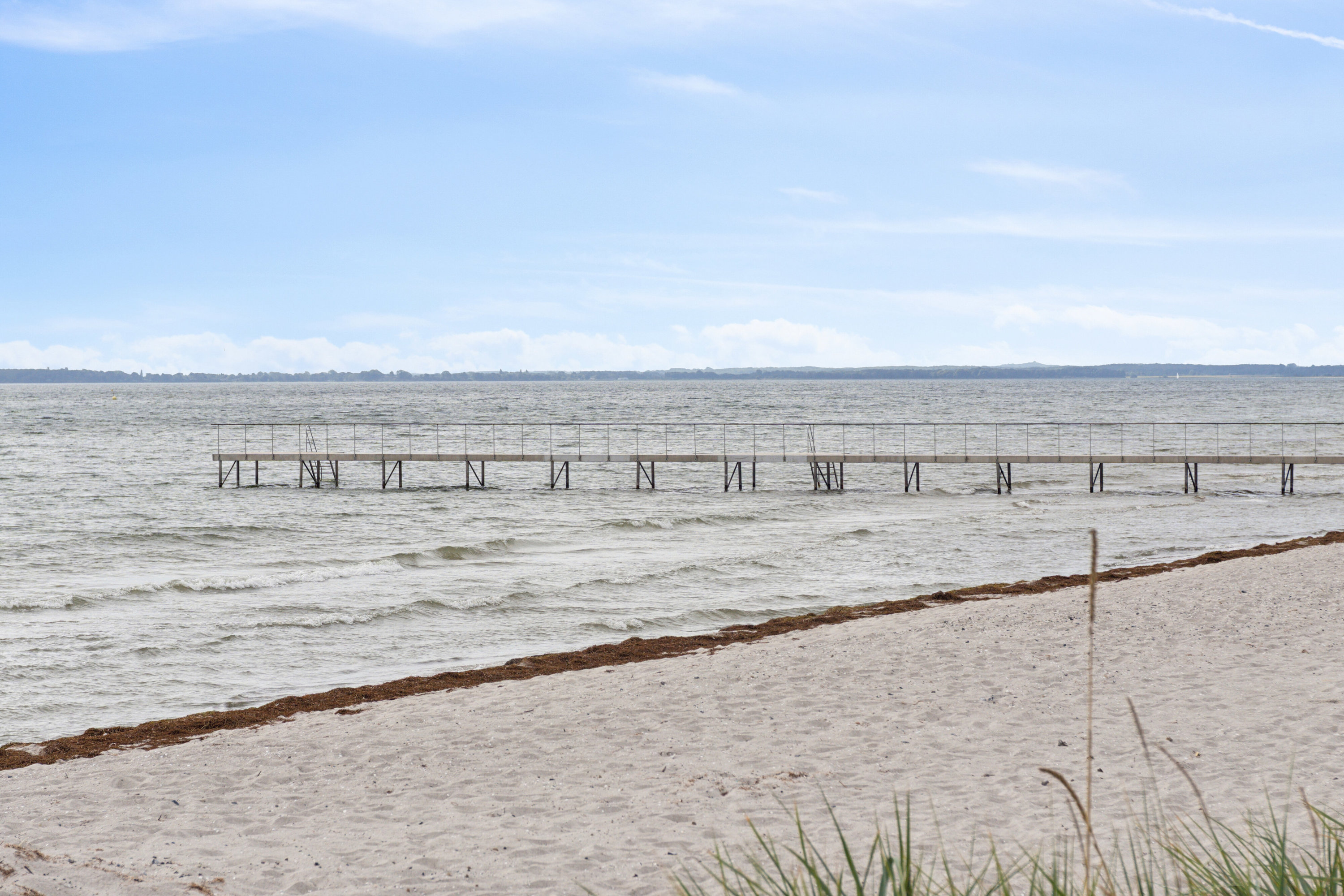 Miniaturebillede 1: udsigt. Billede af Strandvejen 48, 4654 Faxe Ladeplads