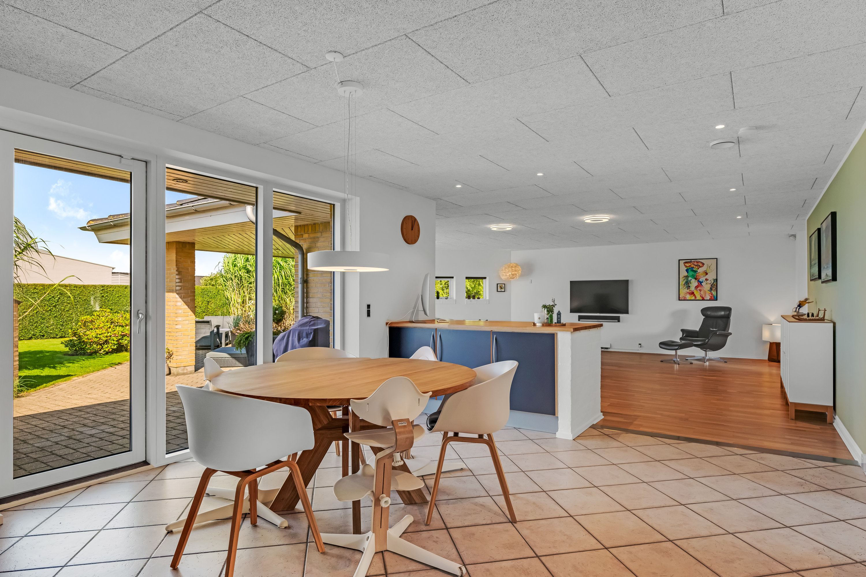 Fremhævet stue billede i fuldskærmstilstand. Billede af Blæsenborg Alle 37, Rindum, 6950 Ringkøbing