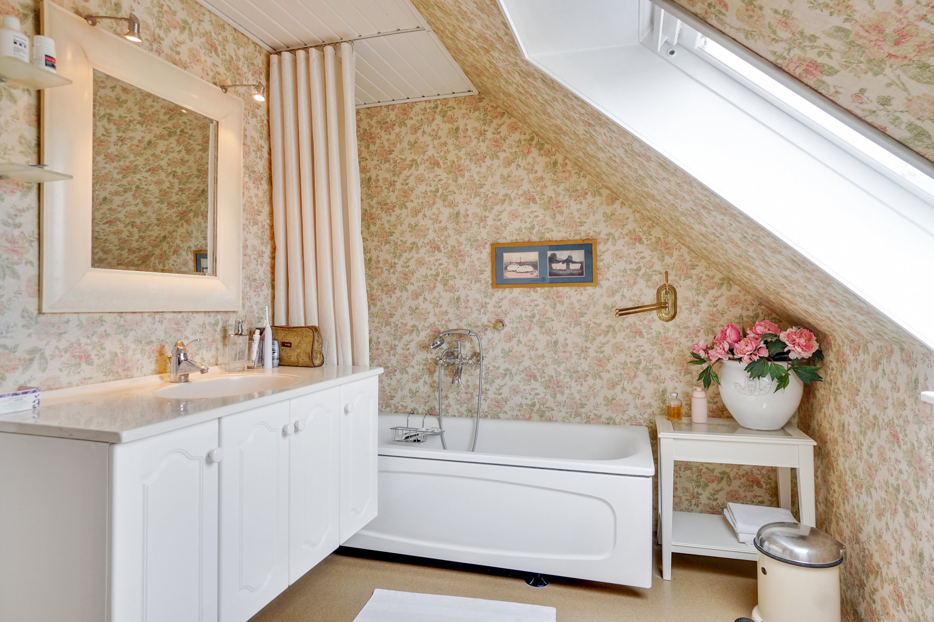 Fremhævet badeværelse billede i fuldskærmstilstand. Billede af Georg Brandes Vej 17, 4700 Næstved