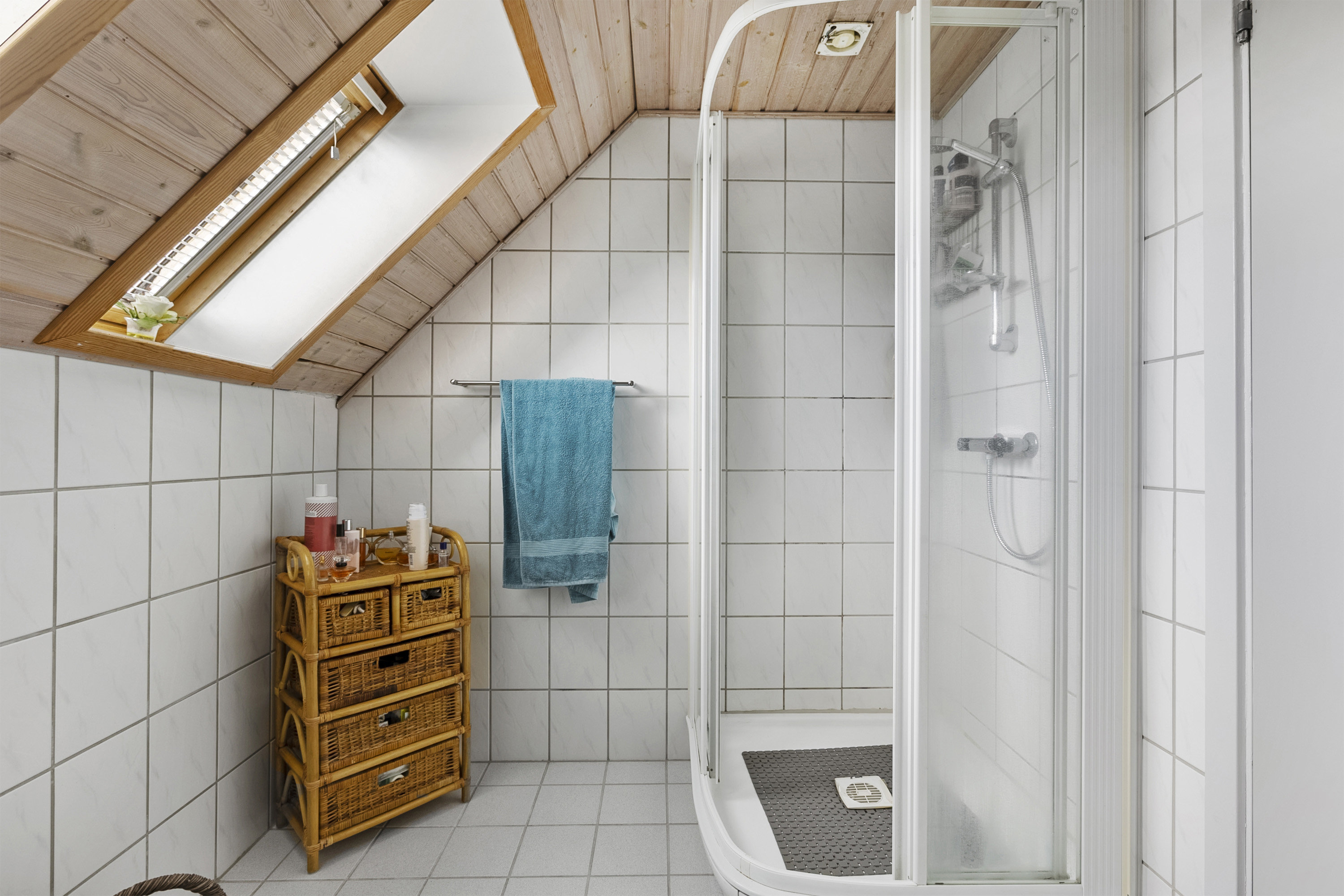 Fremhævet badeværelse billede i fuldskærmstilstand. Billede af Borgmesterløkken 46, 6200 Aabenraa