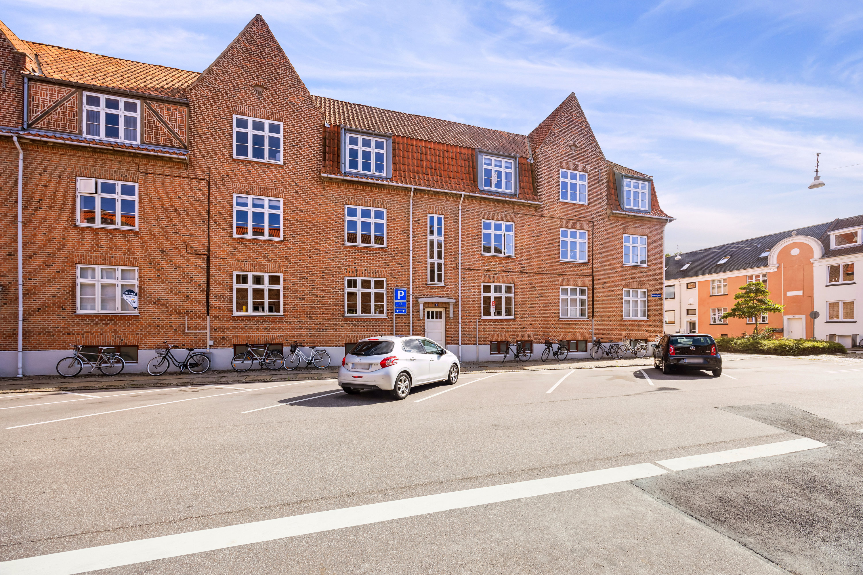 Fremhævet ejendom 1 billede i fuldskærmstilstand. Billede af Møensgade 2, 1. th., 9000 Aalborg