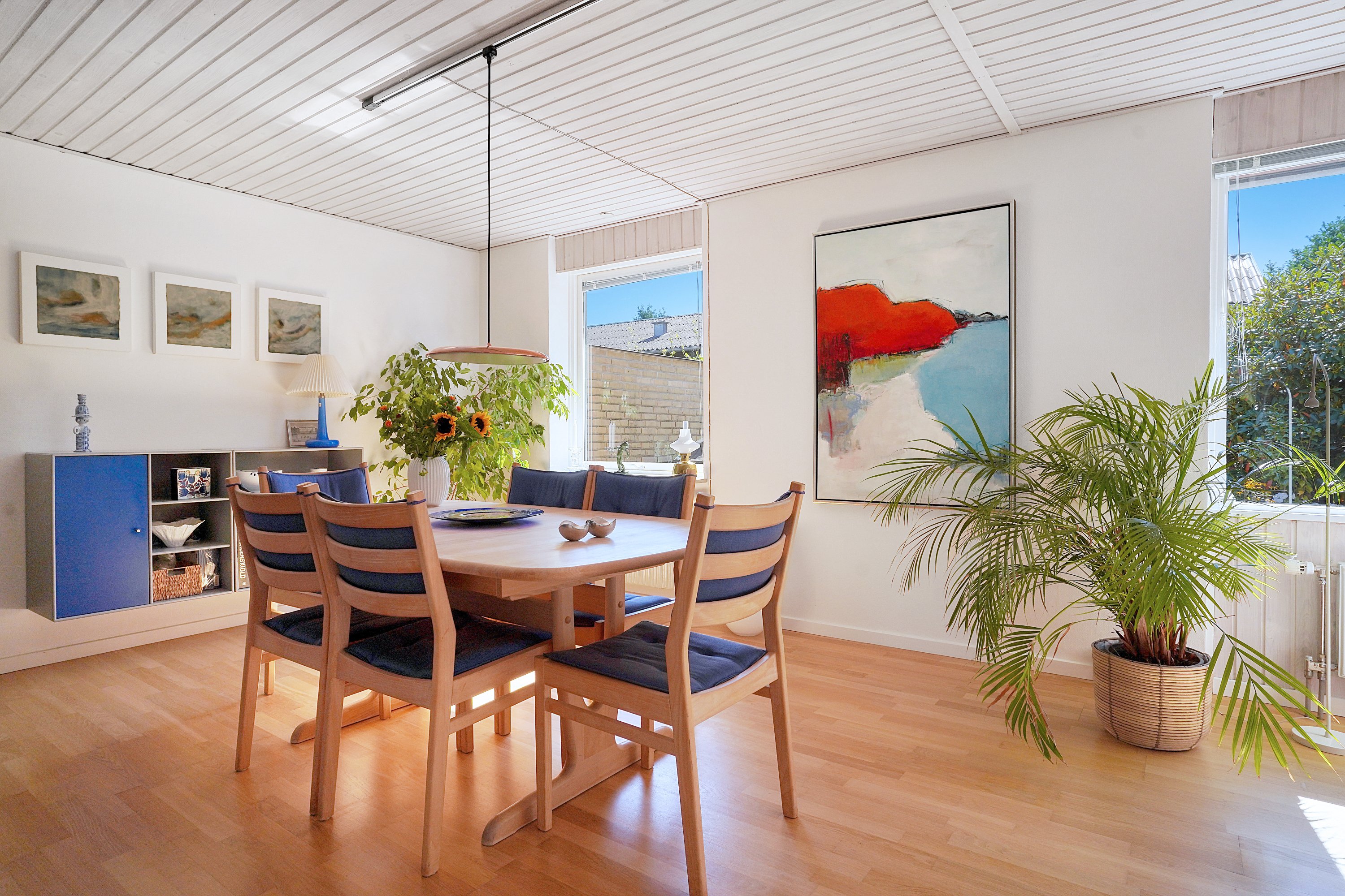 Fremhævet spisestue billede i fuldskærmstilstand. Billede af Nørreskovvang 67B, 3500 Værløse